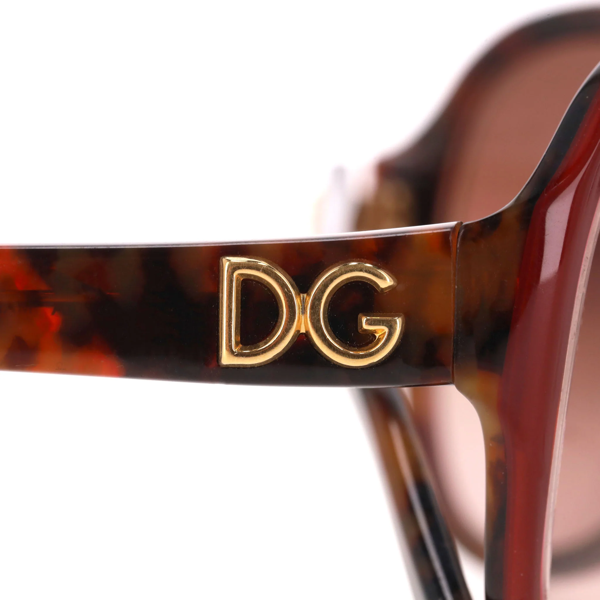 Dolce & Gabbana Oversized Sunglasses With Tortoiseshell Arms - Image 5