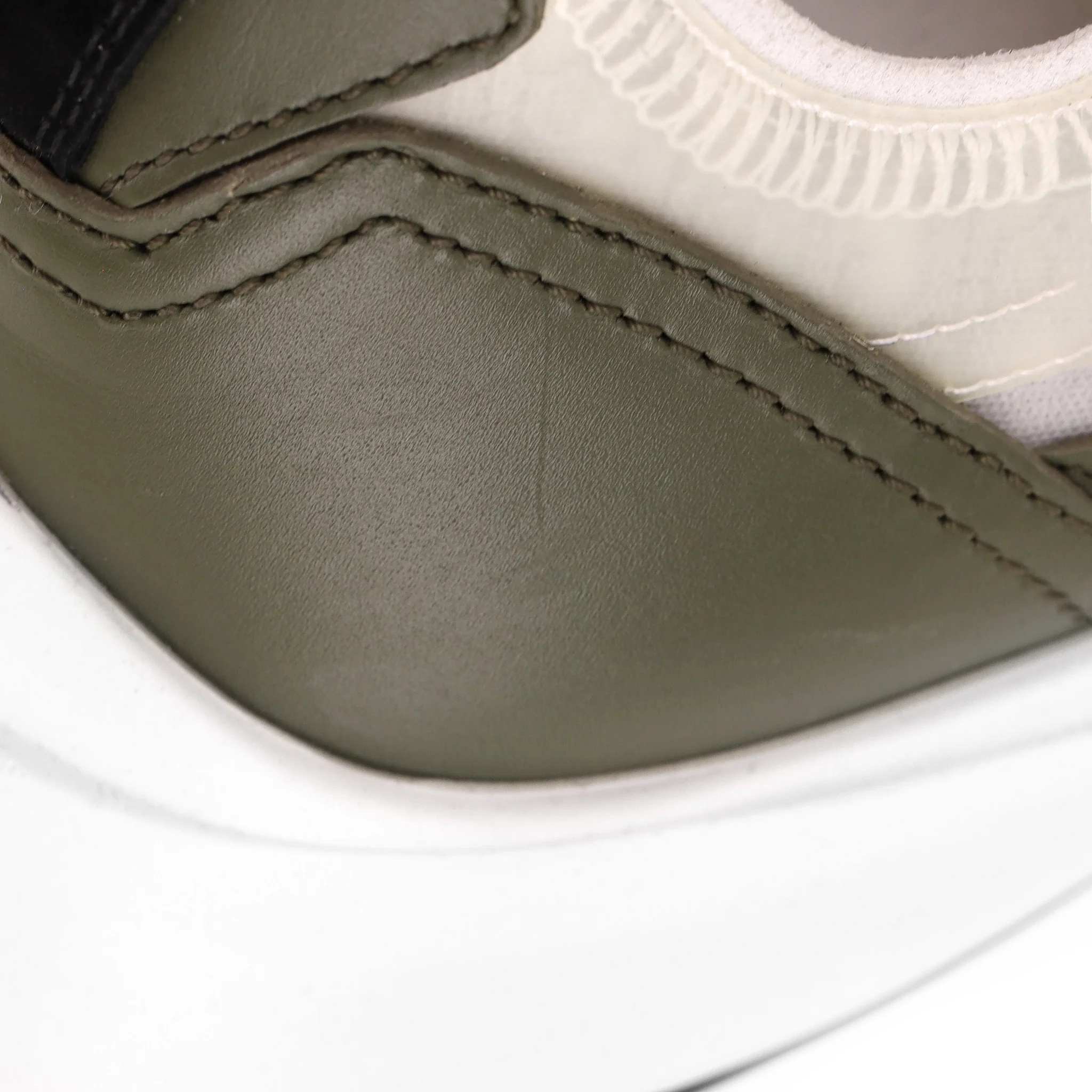 Dior B25 Runner 'Dior Oblique' Leather & Mesh Sneakers. Size 45 - Image 12