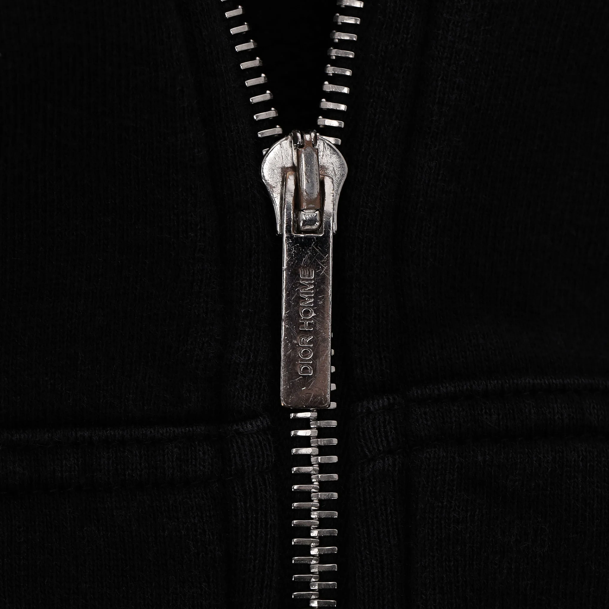 Dior Bee-Embroidered Zip-Up Hoodie. Size L - Image 8