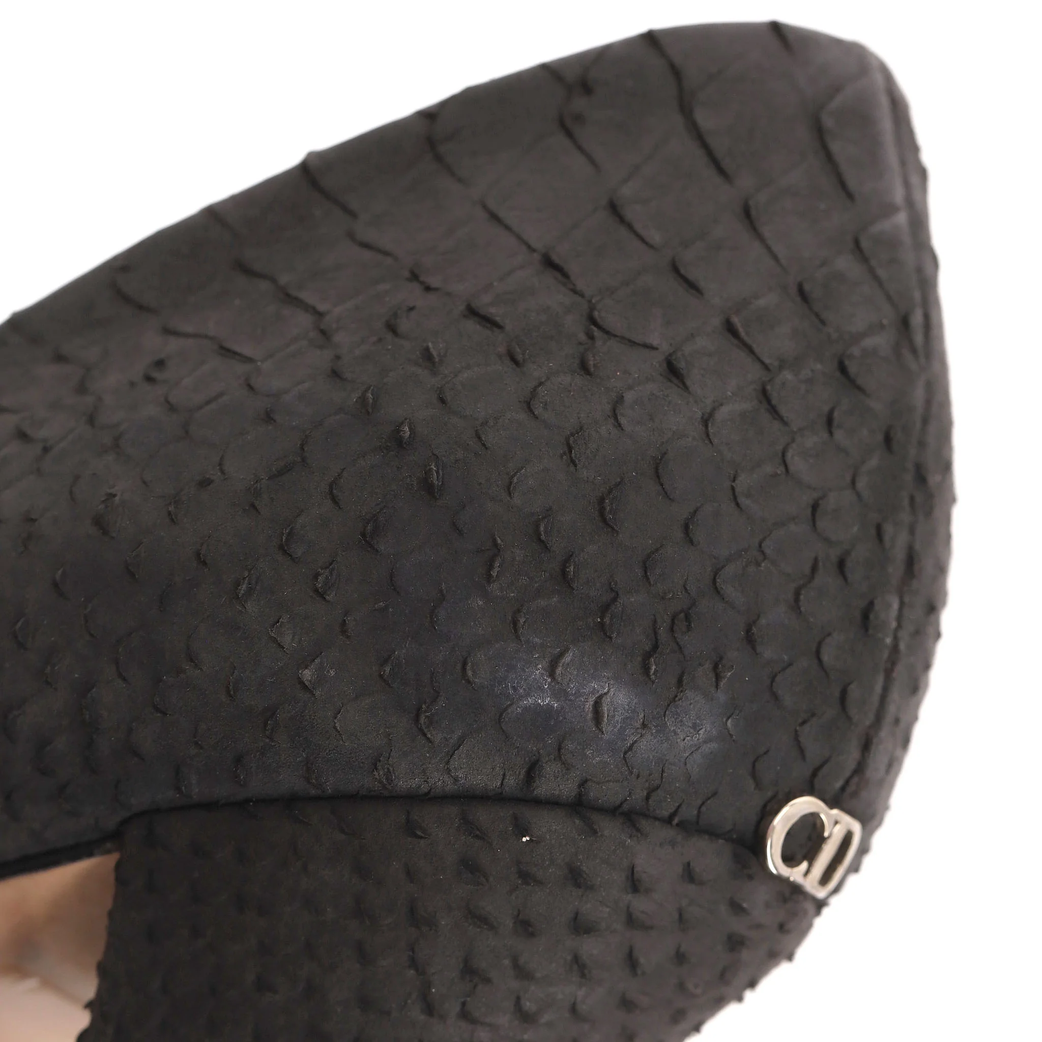 Dior Python Skin Logo Detail Pumps. Size 38.5 - Image 9