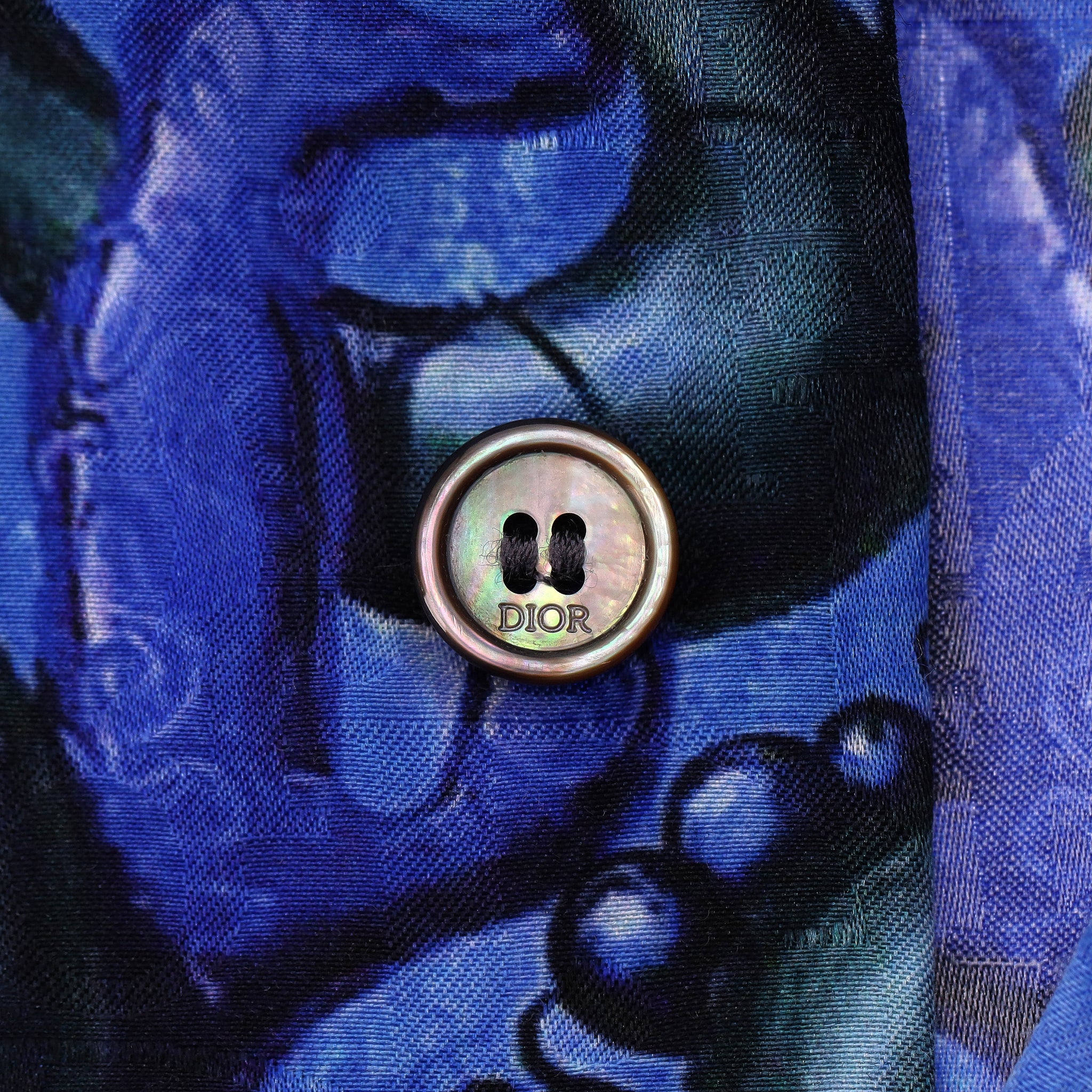 Dior x Kenny Scharf Sealife 'Blue Swirl' Silk Shirt. Size 41 - Image 5