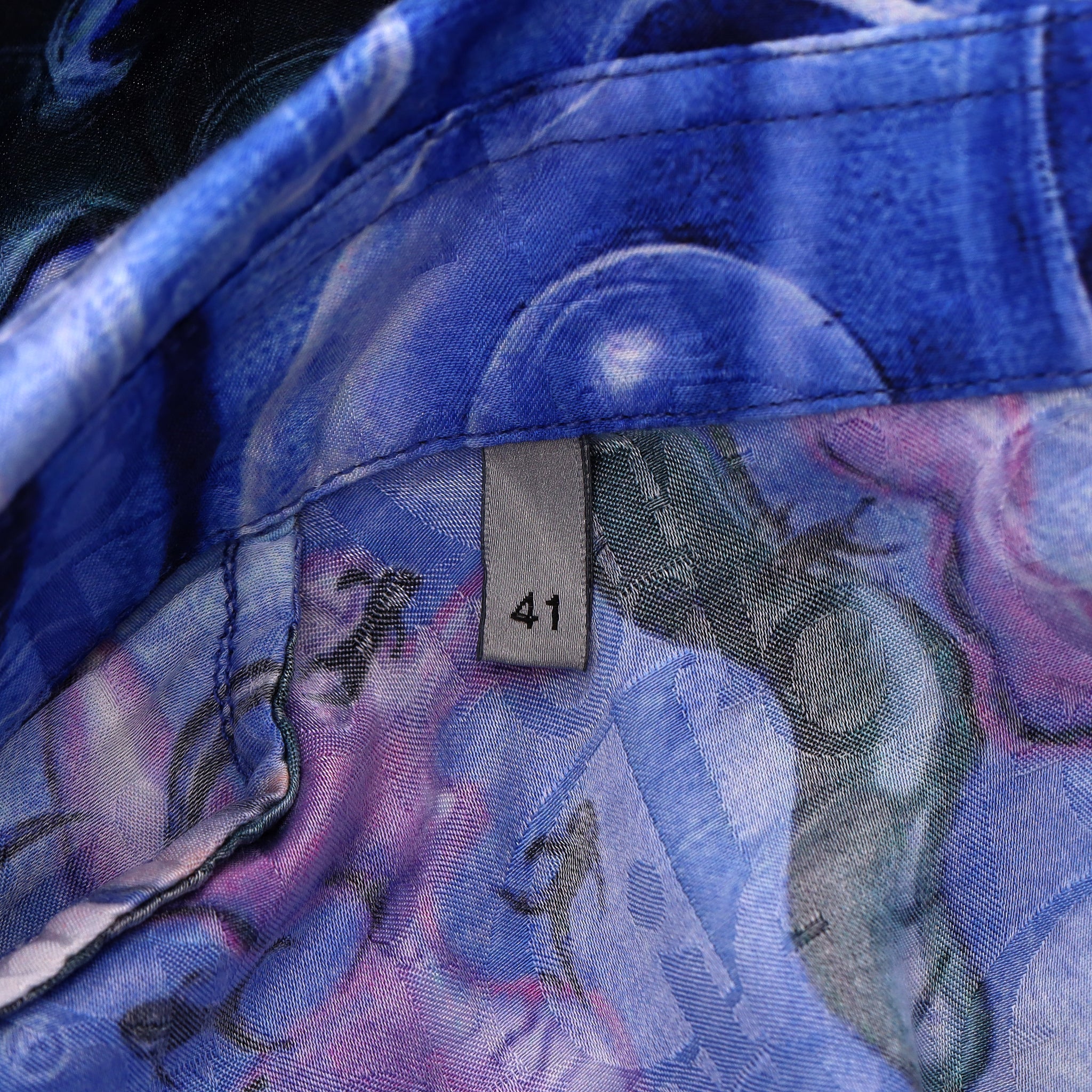 Dior x Kenny Scharf Sealife 'Blue Swirl' Silk Shirt. Size 41 - Image 9