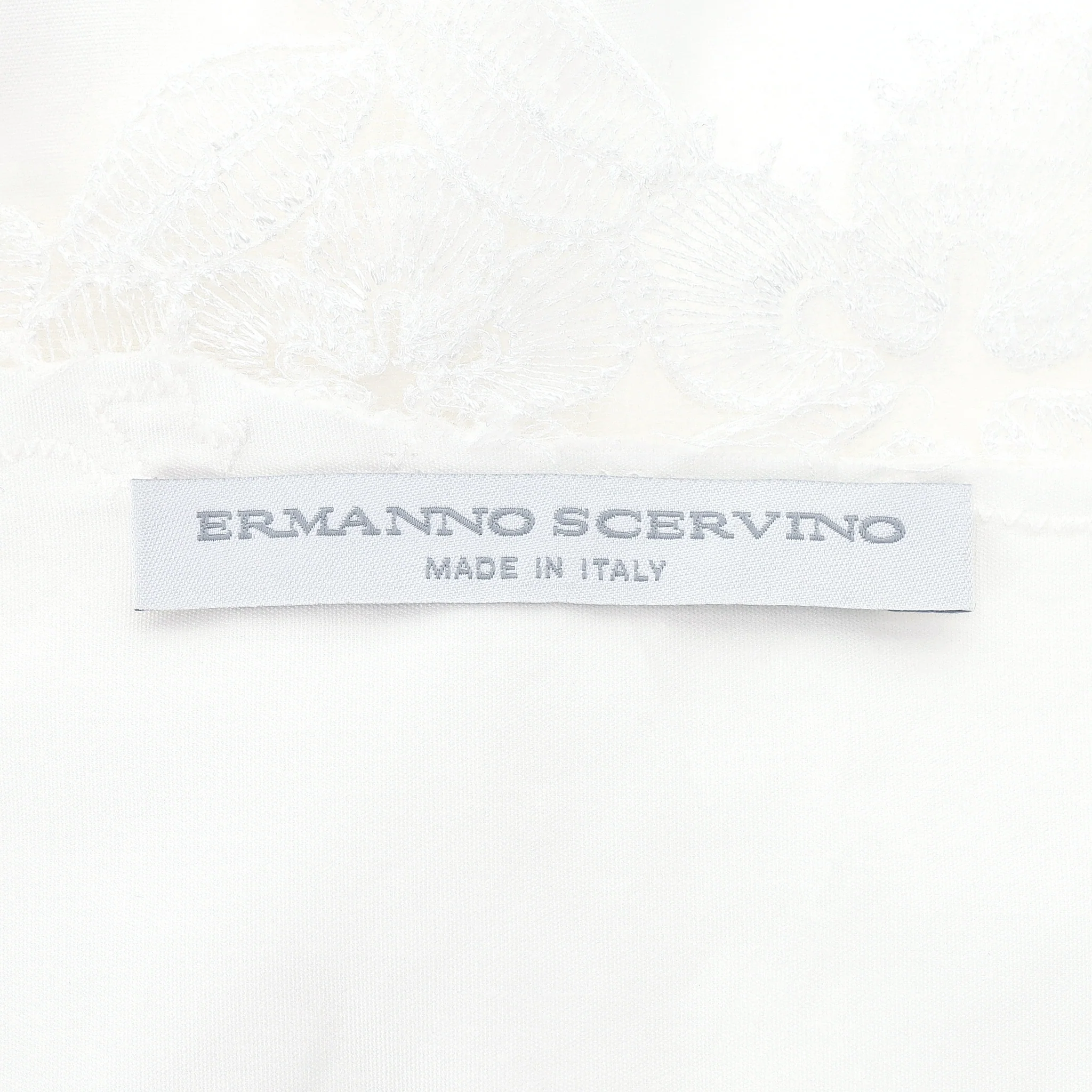 Ermanno Scervino Lace Embroidered Cotton Top. Size 44IT - Image 6