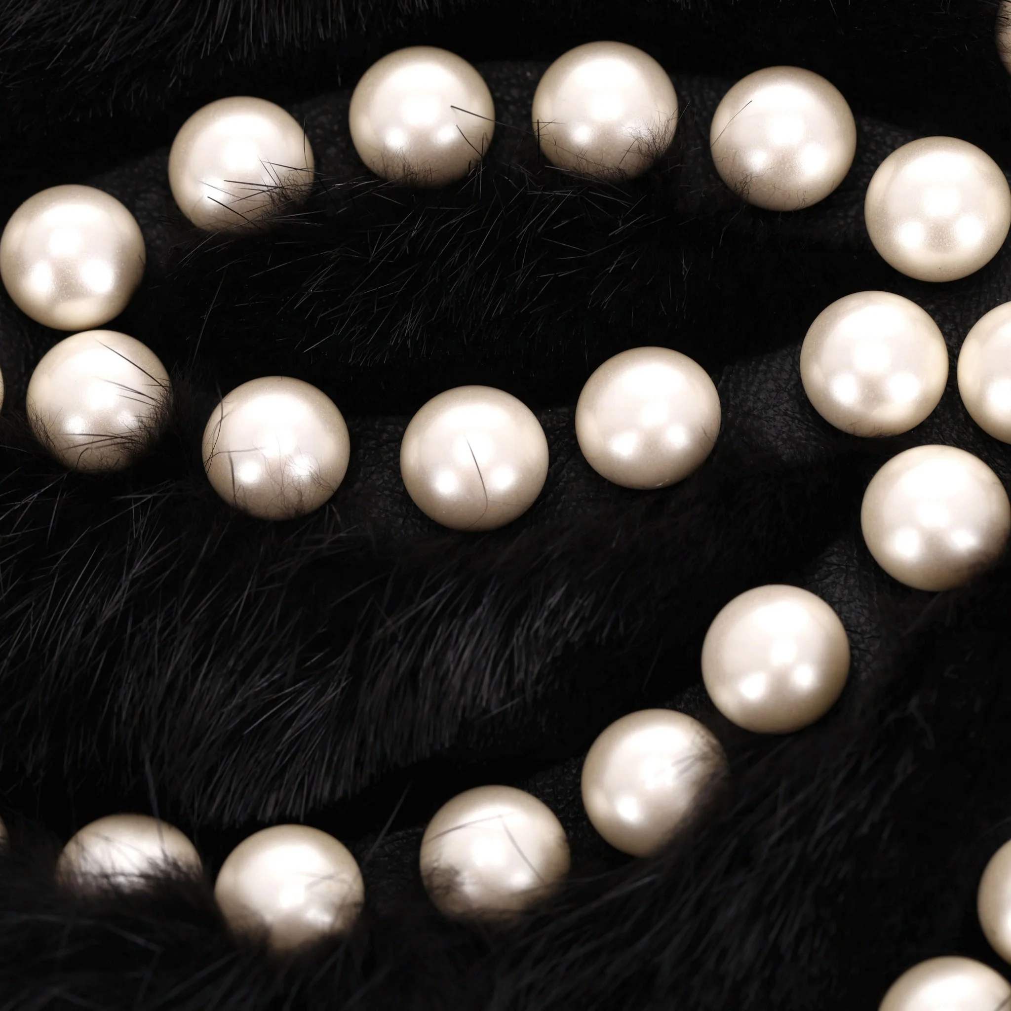 Fendi Pearl Embellished Mink Fur Jacket. Size 36IT - Image 5