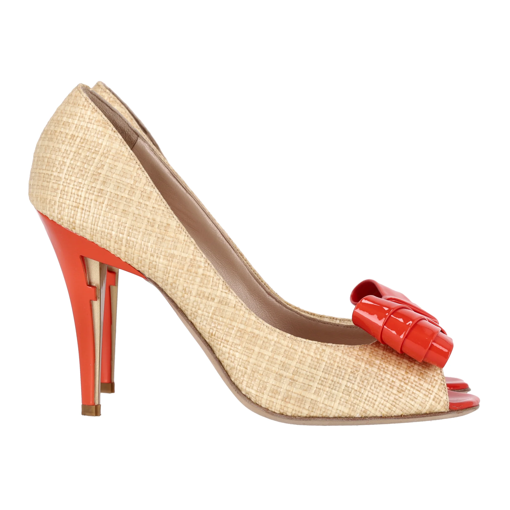 Fendi Raffia Peep-Toe Pumps With A Patent Leather Bow. Size 40 - Image 4