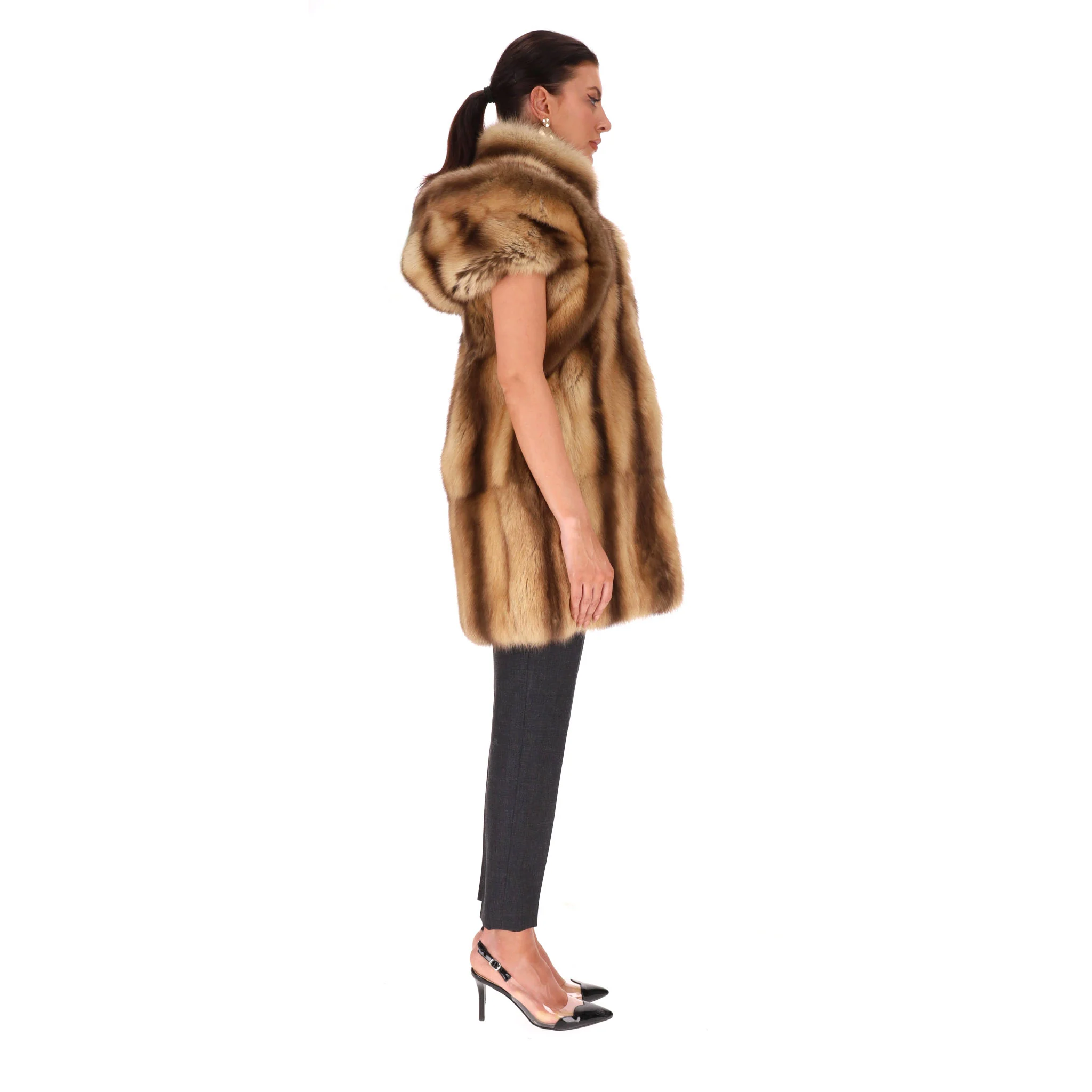Fendi Sable Fur Hooded Gilet. Size 42IT - Image 3