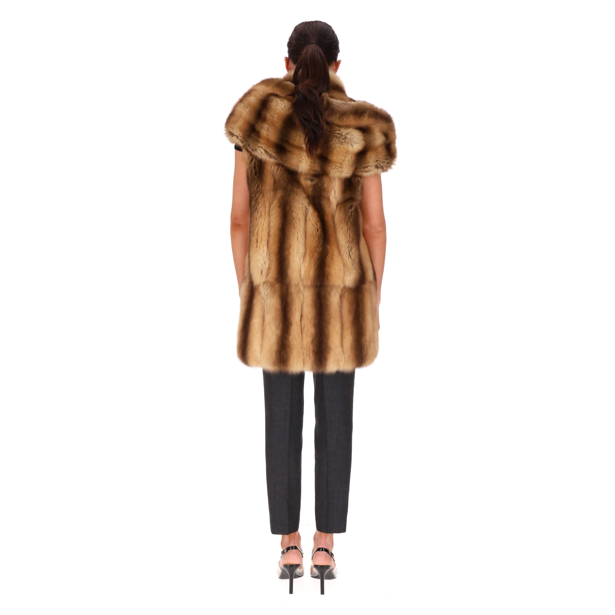 Fendi Sable Fur Hooded Gilet. Size 42IT - Image 4