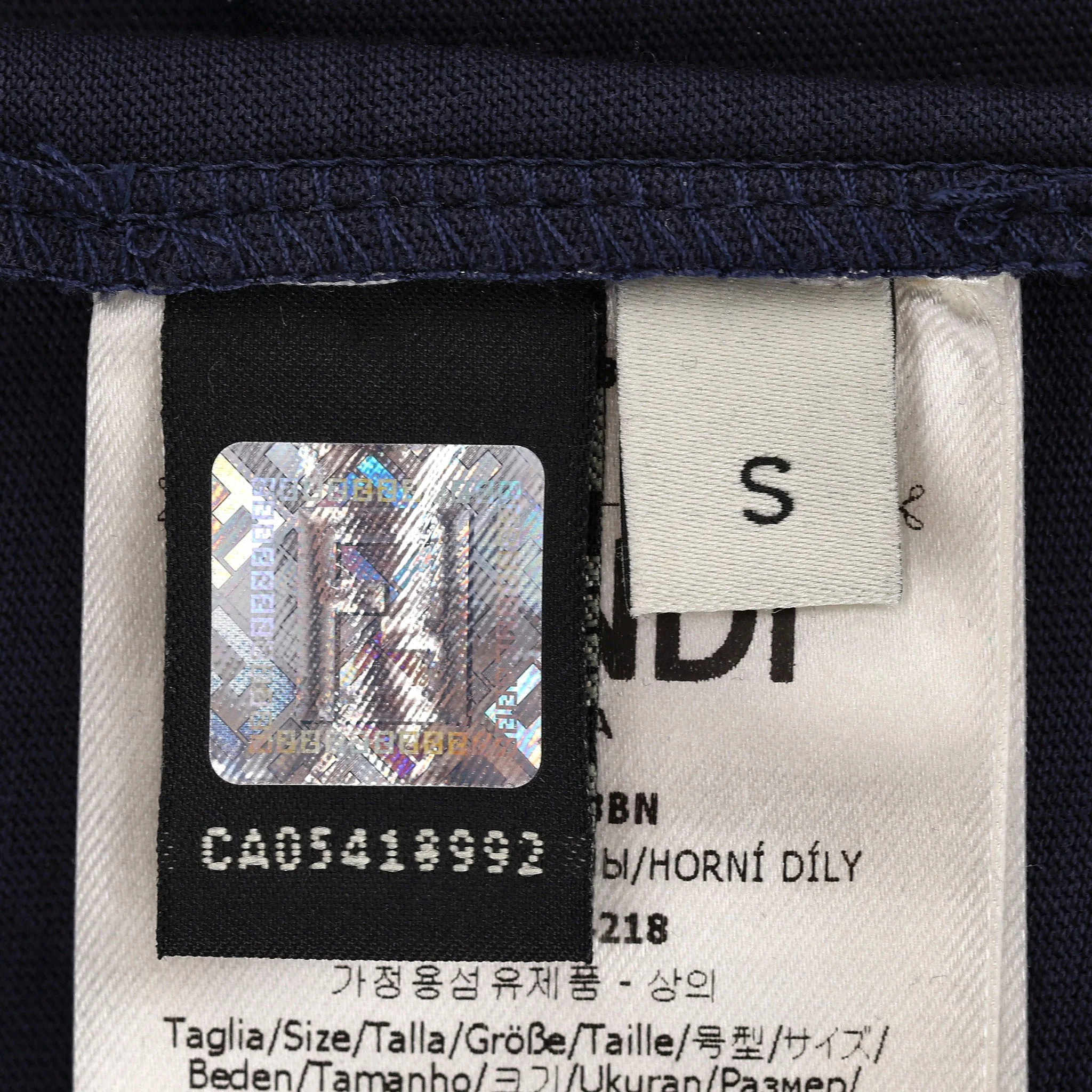 Fendi Sequin Patch Cotton Logo Top. Size S - Image 7