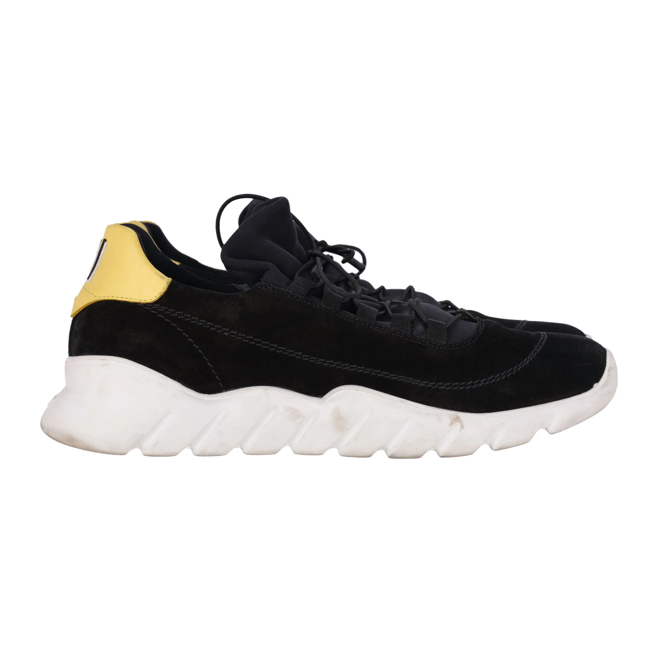 Fendi Suede Logo Sneakers. Size 41.5 - Image 4