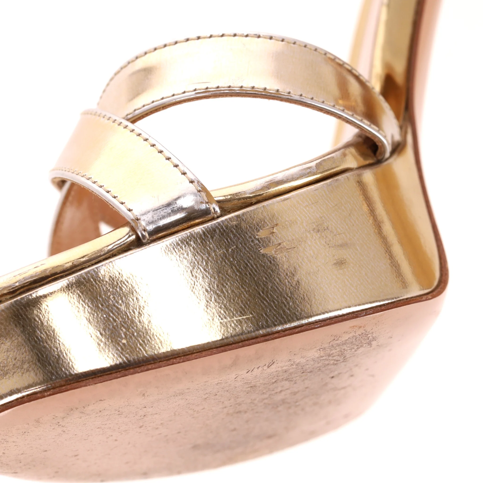 Gianvito Rossi Metalic Patent Leather Platform Sandals. Size 36 - Image 9