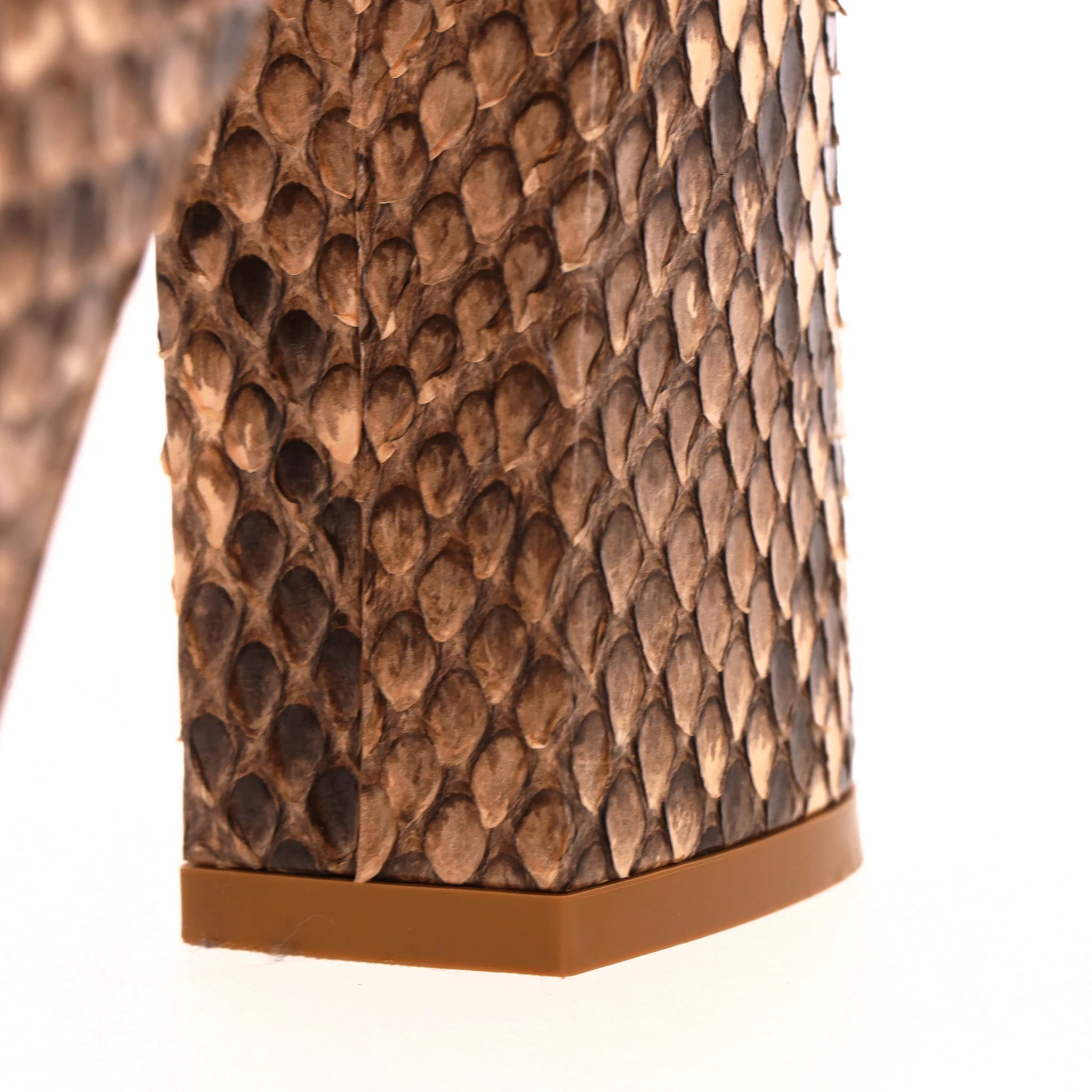 Gianvito Rossi Platform Snakeskin Sandals. Size 36.5 - Image 6