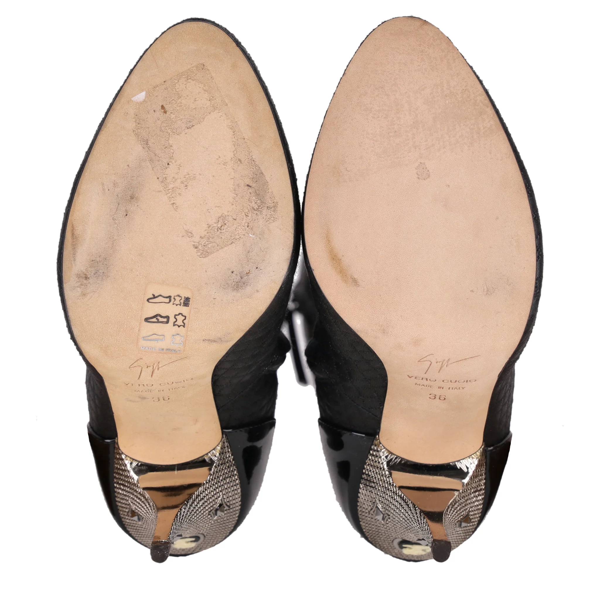 Giuseppe Zanotti Boots With Cameo Detailing & Crystal-Embellishment Heels. Size 36 - Image 7