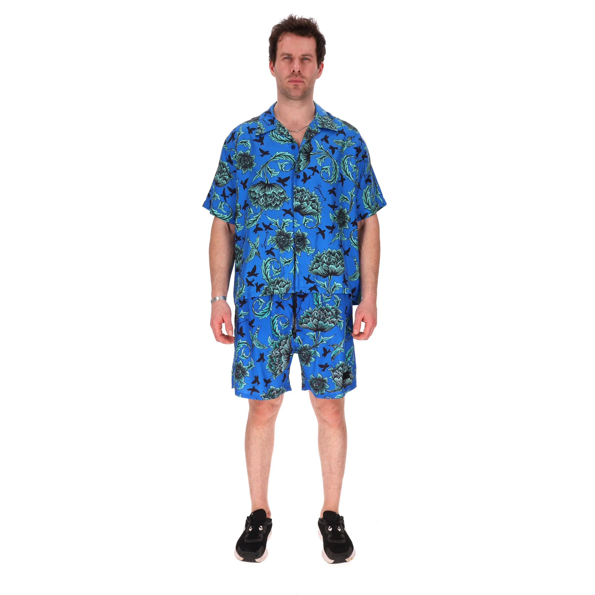 Givenchy Hawaiian Silk Shirt & Shorts Two-Piece Set. Size L - Image 2