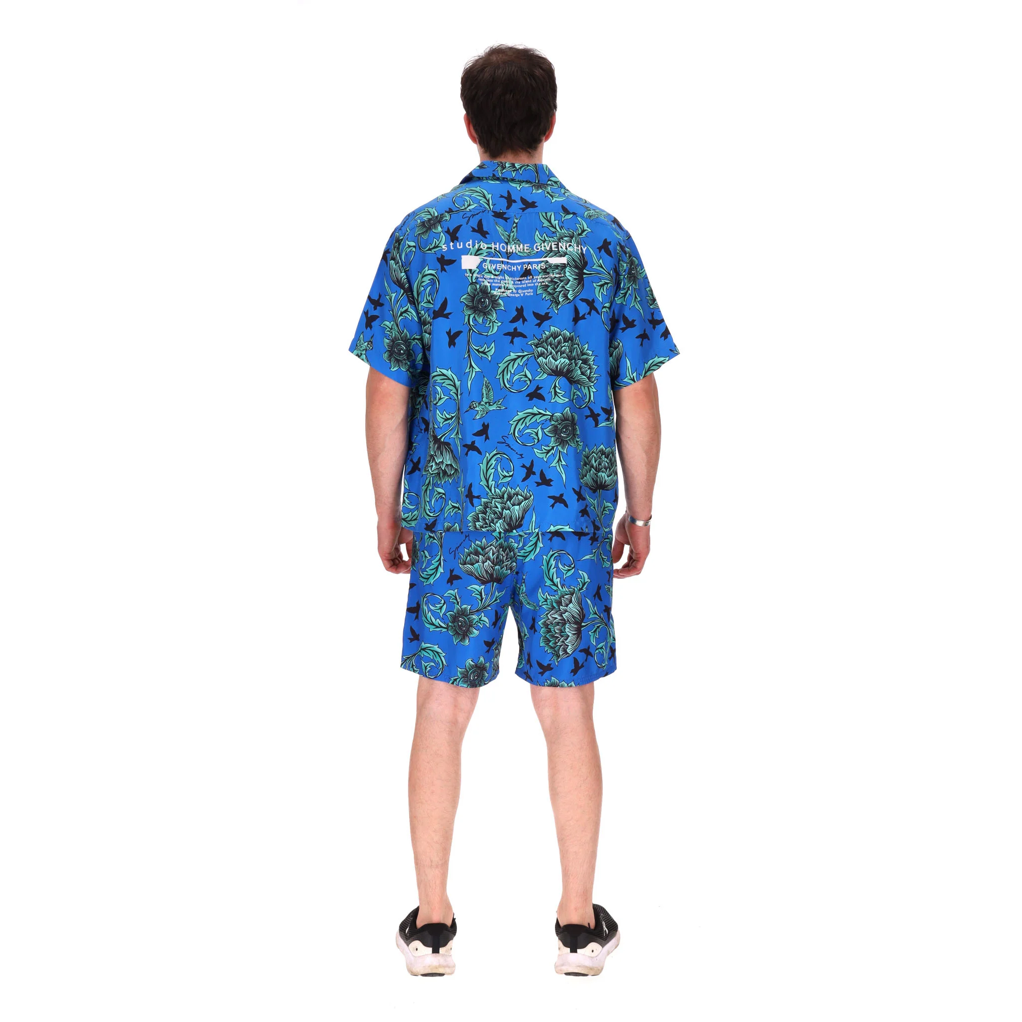 Givenchy Hawaiian Silk Shirt & Shorts Two-Piece Set. Size L - Image 4