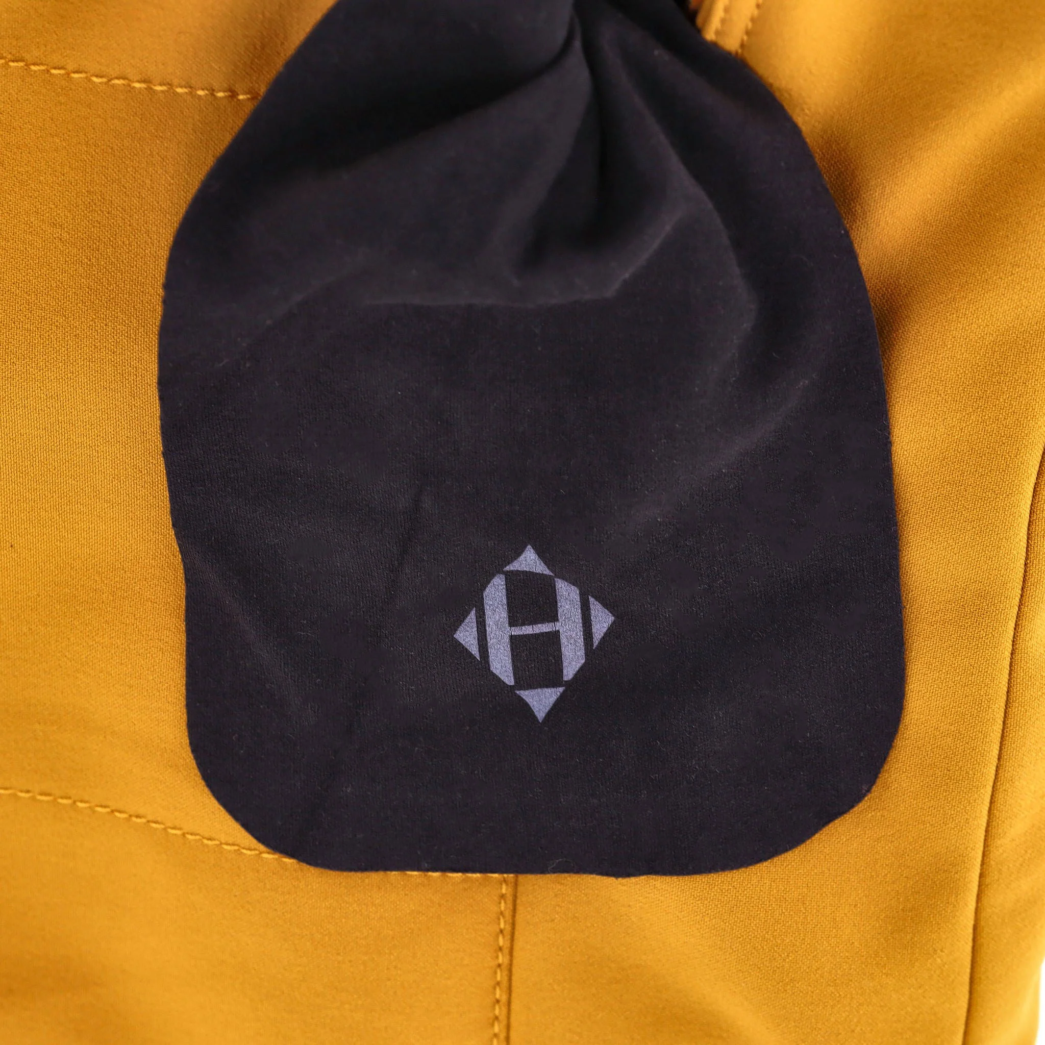 Hermes Goose Down & Mink Fur Gilet. Size 40FR - Image 7