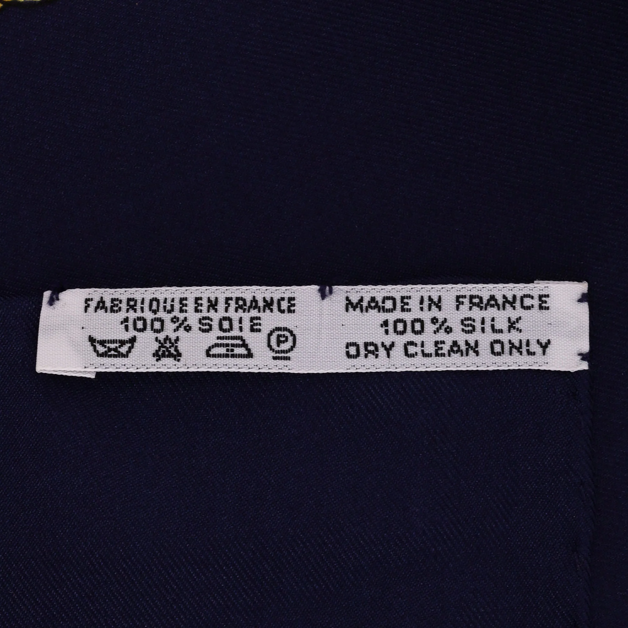 Hermes Les Cavaliers D'or Silk Scarf - Image 9
