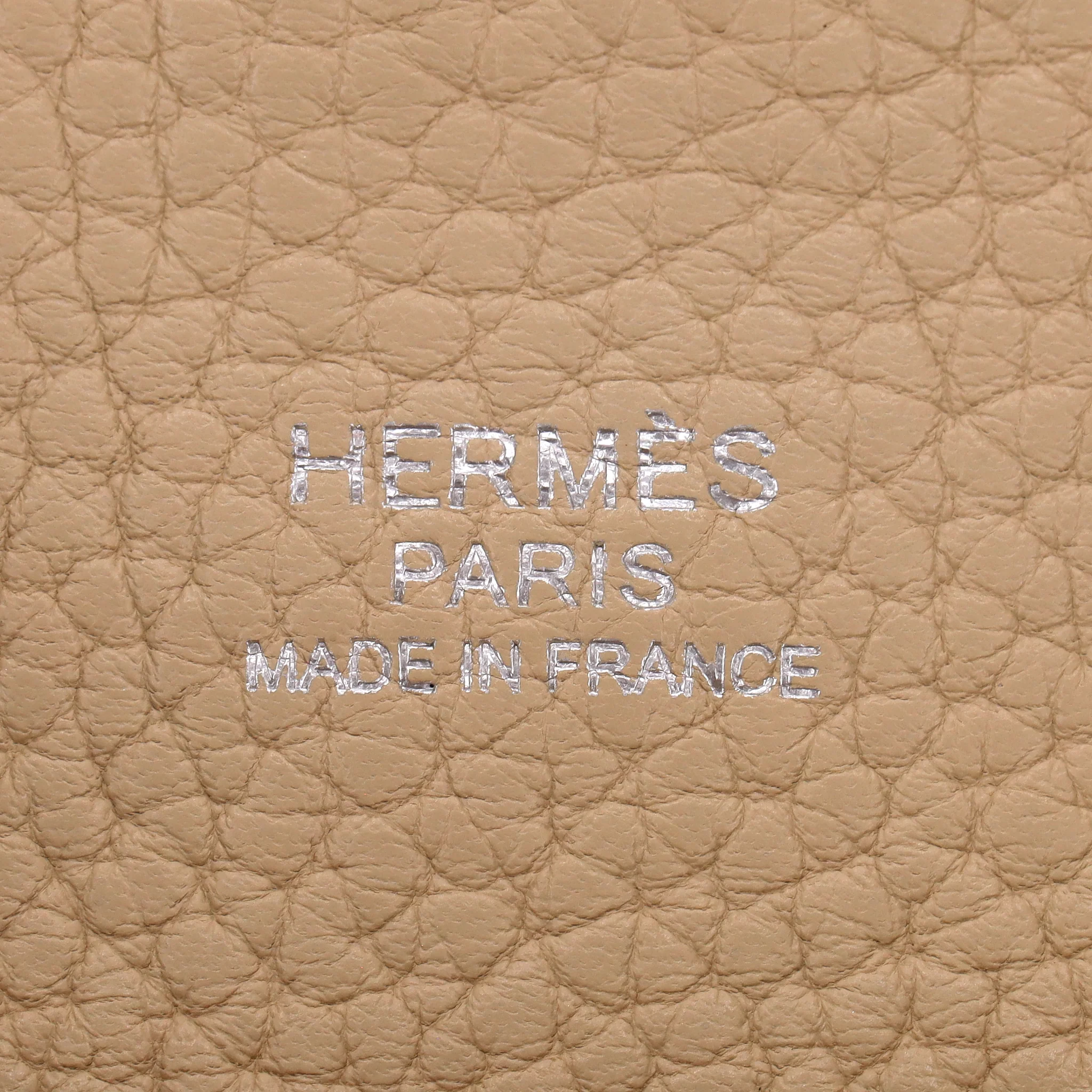 Hermes Marwari Clemence GM Leather Hobo Bag - Image 6