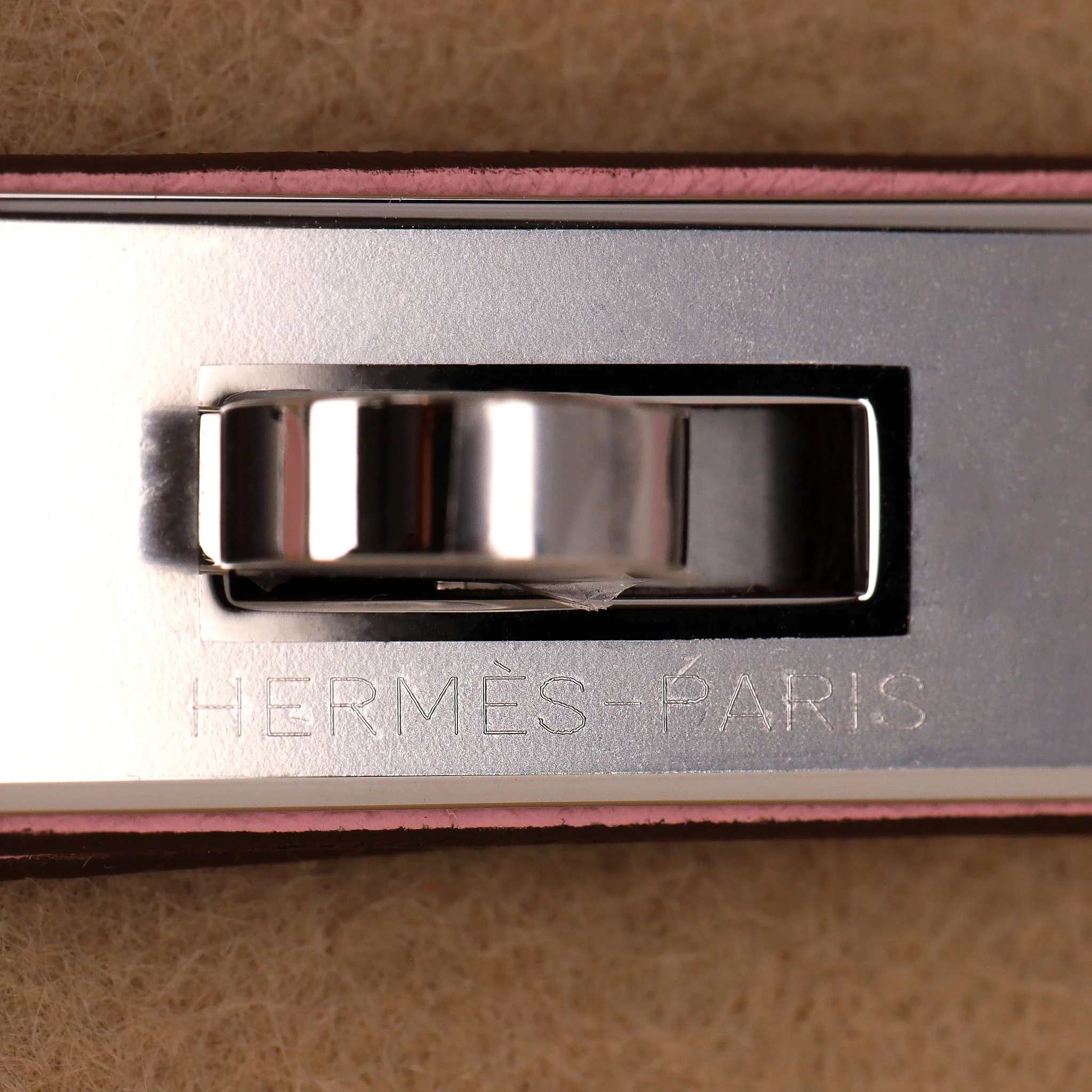 Hermes 2026 Mini Jypsiere Cuir Veau Swift Leather Shoulder Bag In Rose Sakura- Full Set - Brand New - Image 8