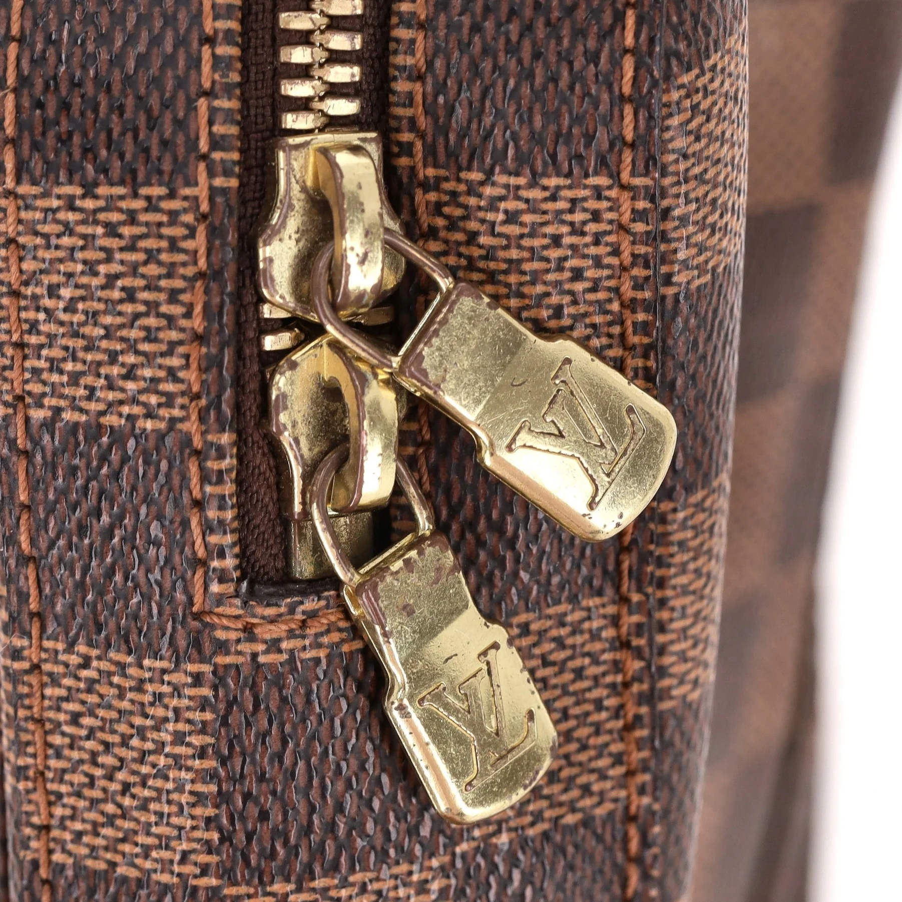 Louis Vuitton Damier Ebene Geronimos Shoulder Bag - Image 8