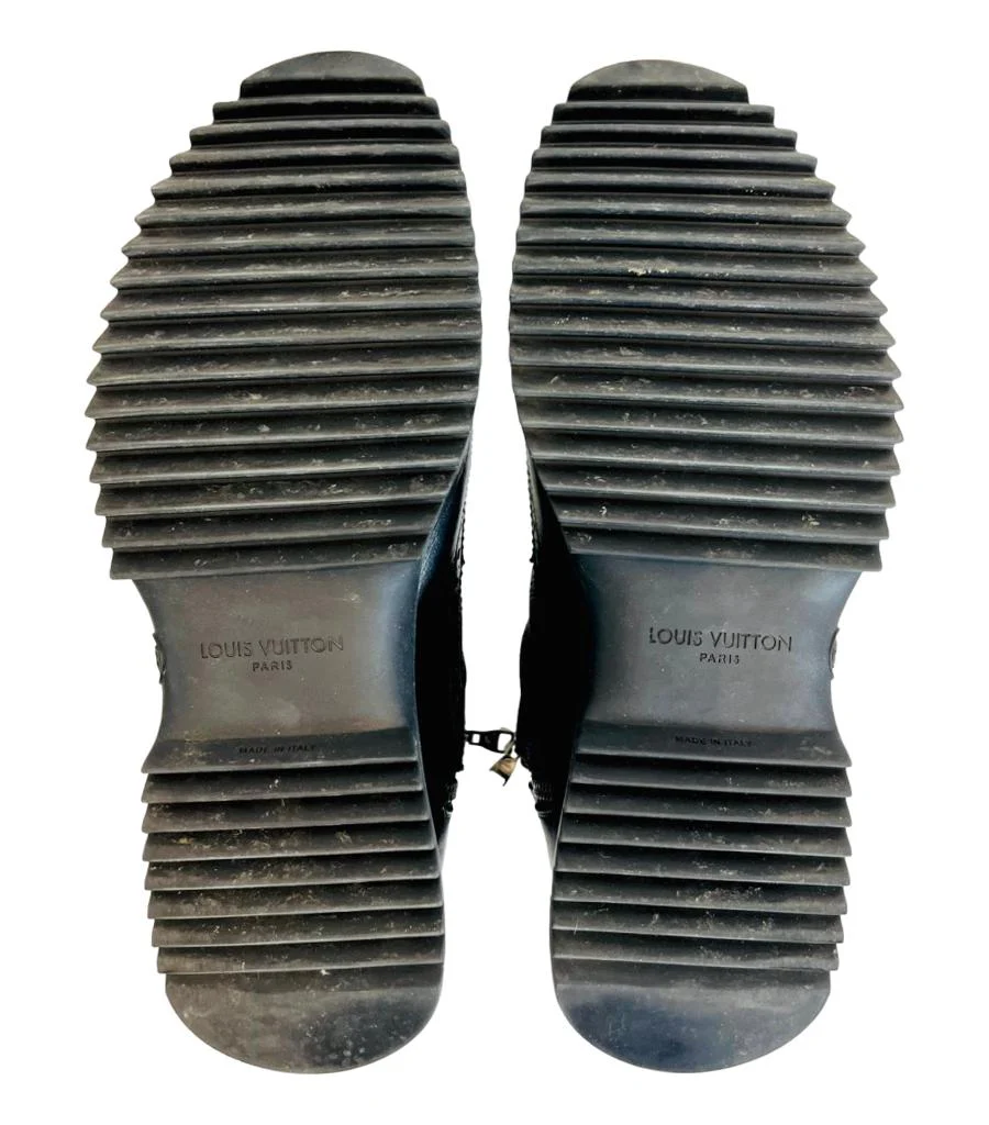 Louis Vuitton Frontier Leather Ankle Boots. Size 42 - Image 6