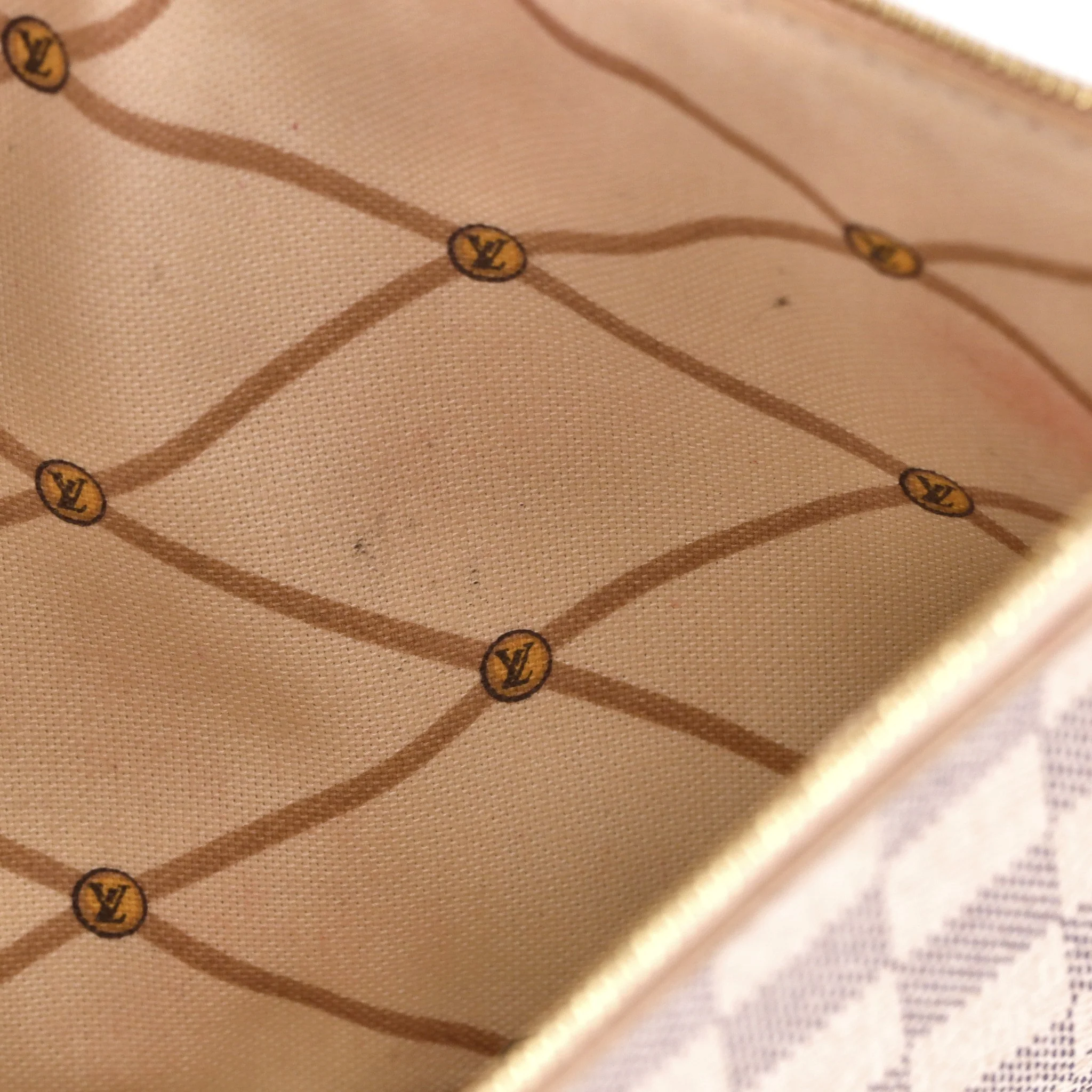 Louis Vuitton Limited Edition Damier Azur Summer Trunks Knokke Neverfull MM Bag & Pochette - Image 13