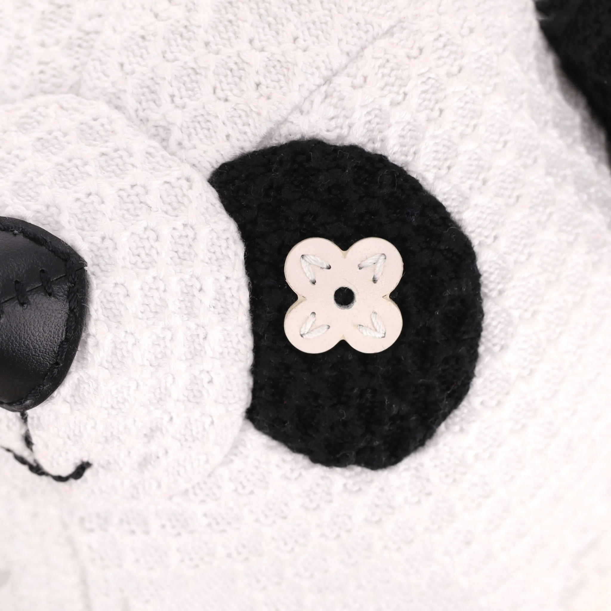 Louis Vuitton Ltd Edition Zoom & Friends Panda Bear Crossbody Bag By Virgol Abloh - Image 7