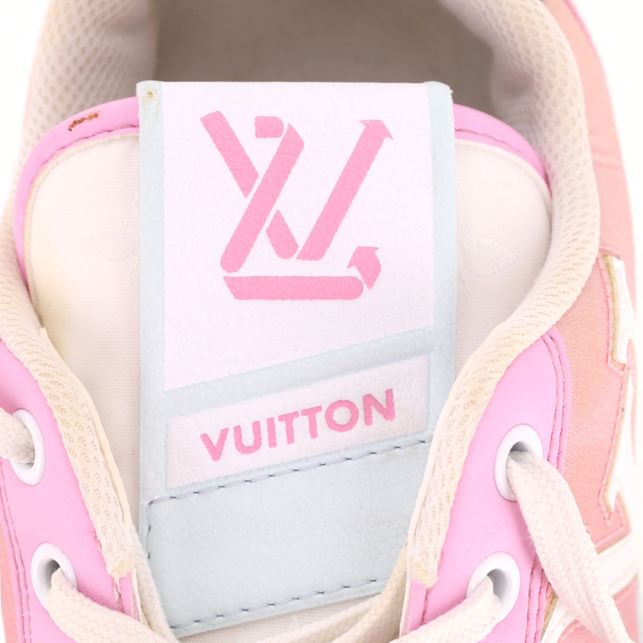 Louis Vuitton Monogram Charlie Sneakers. Size 36.5 - Image 6