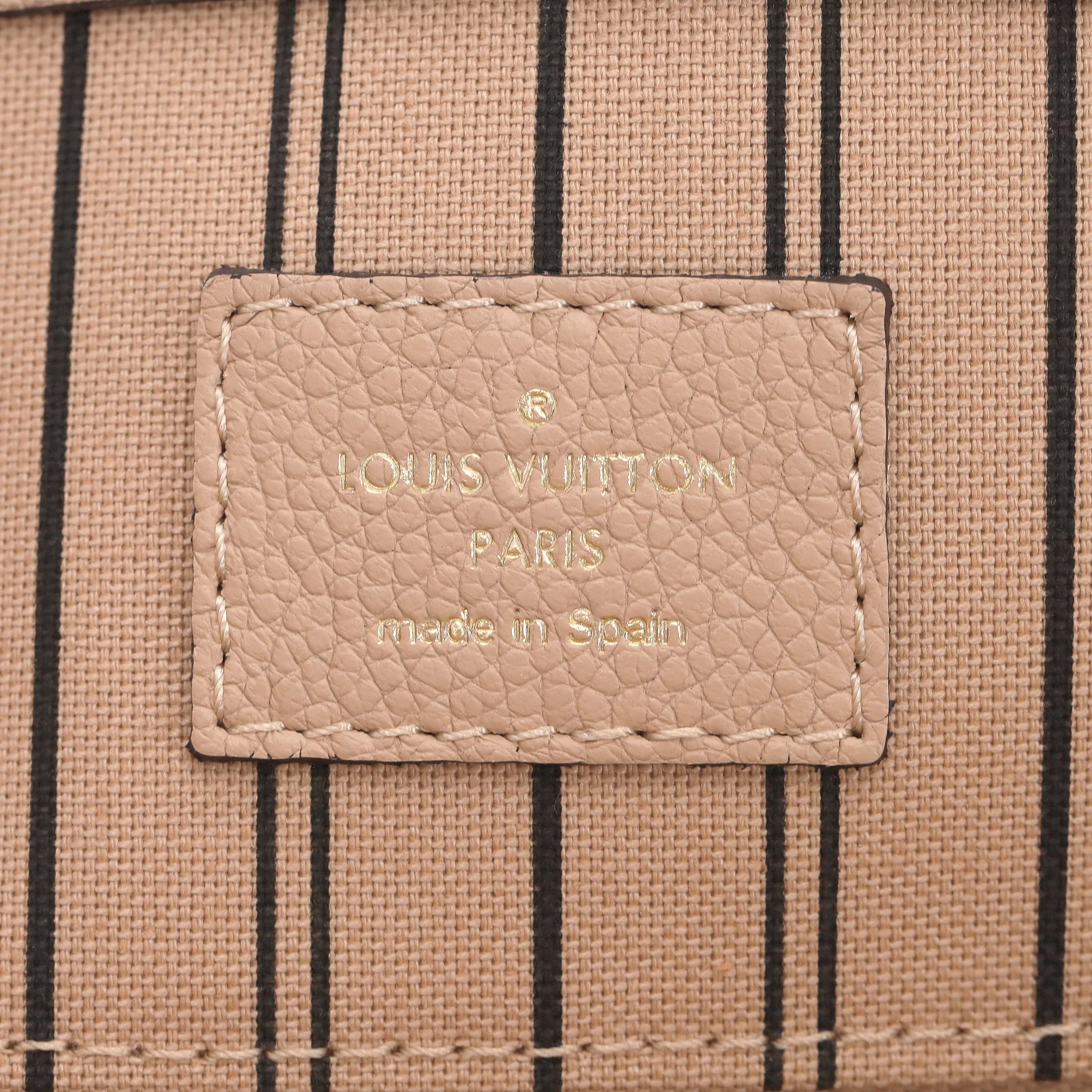 Louis Vuitton Pont Neuf Dune Monogram Empreinte Leather GM Bag - Image 11