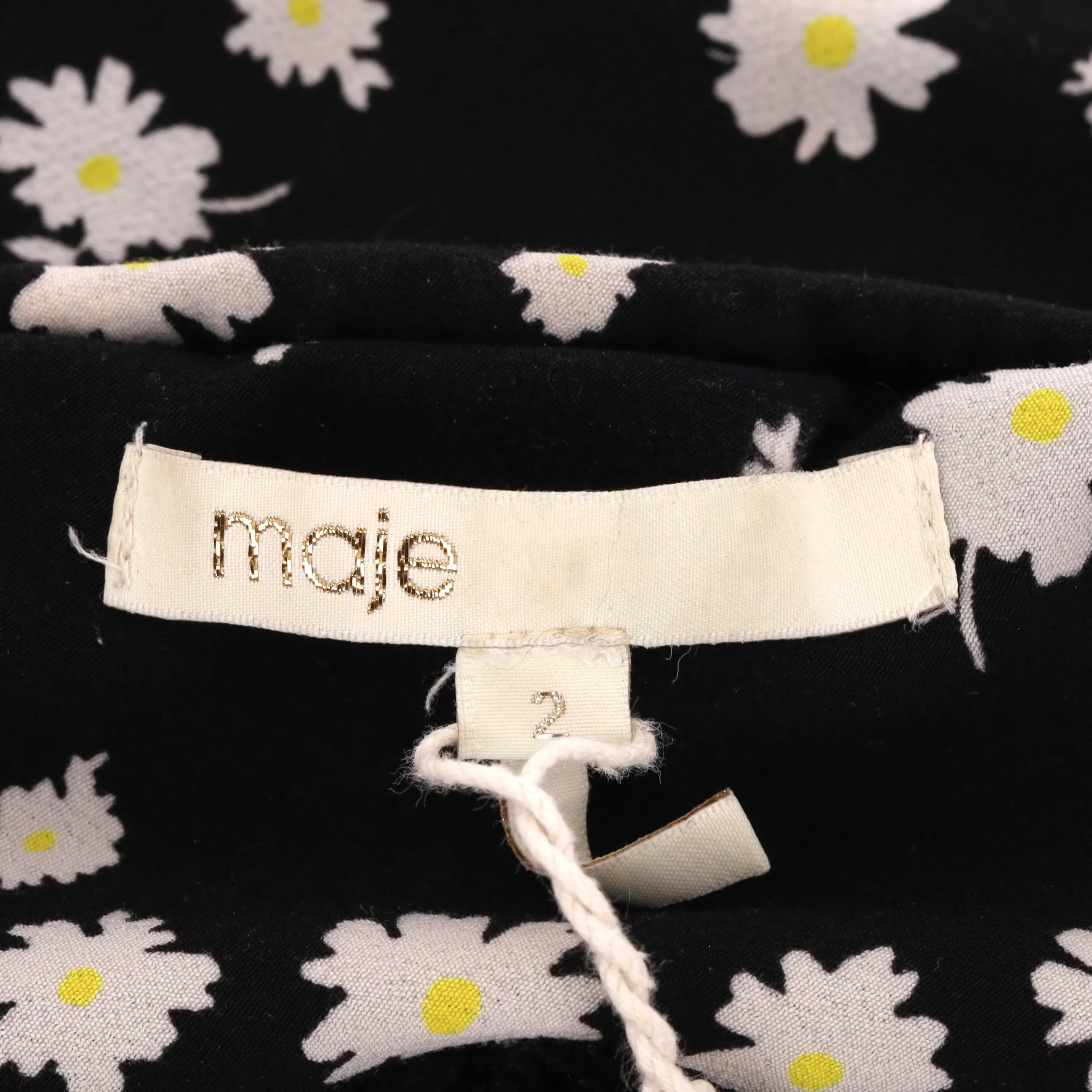 Maje Daisy Print Pleated Dress. Size 2 - Image 5