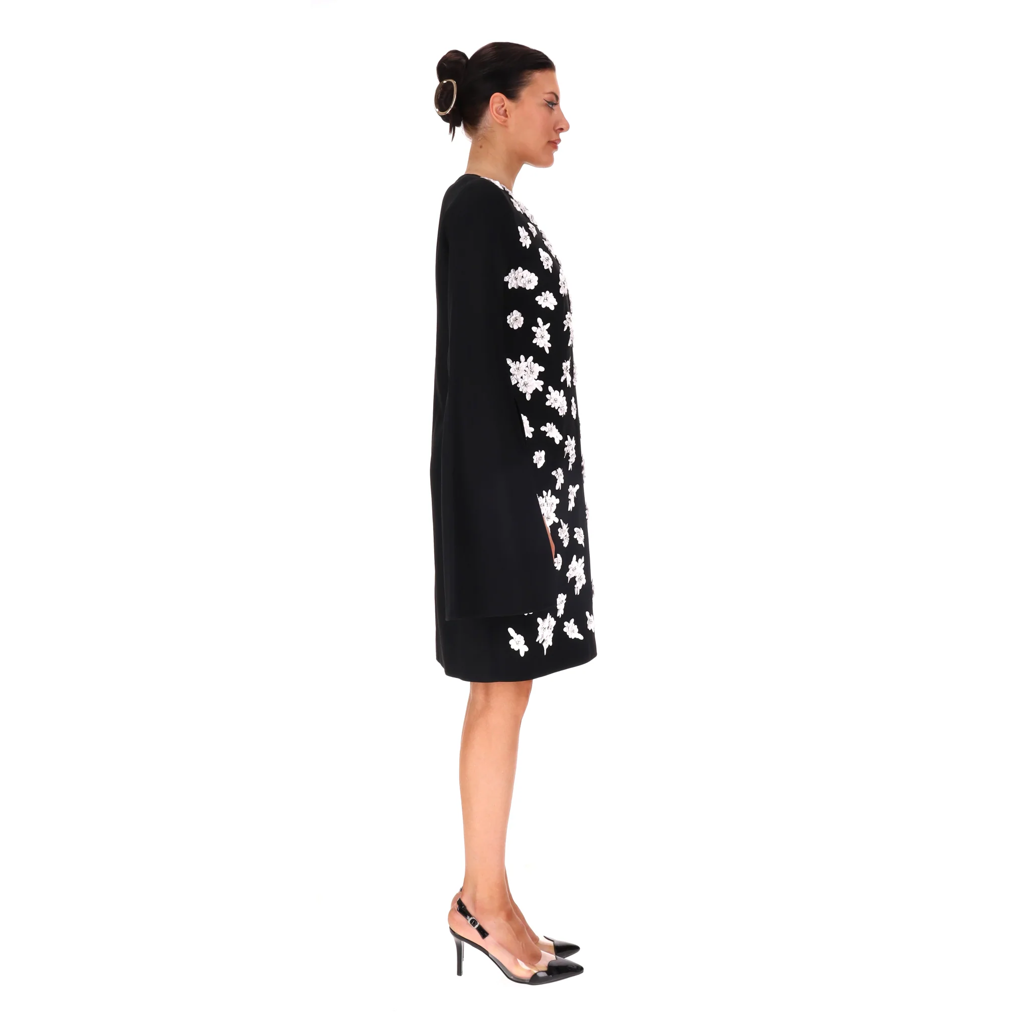 Michael Kors Collection Flower Embellished Dress With Slit Sleeves. Size 4US - Image 3