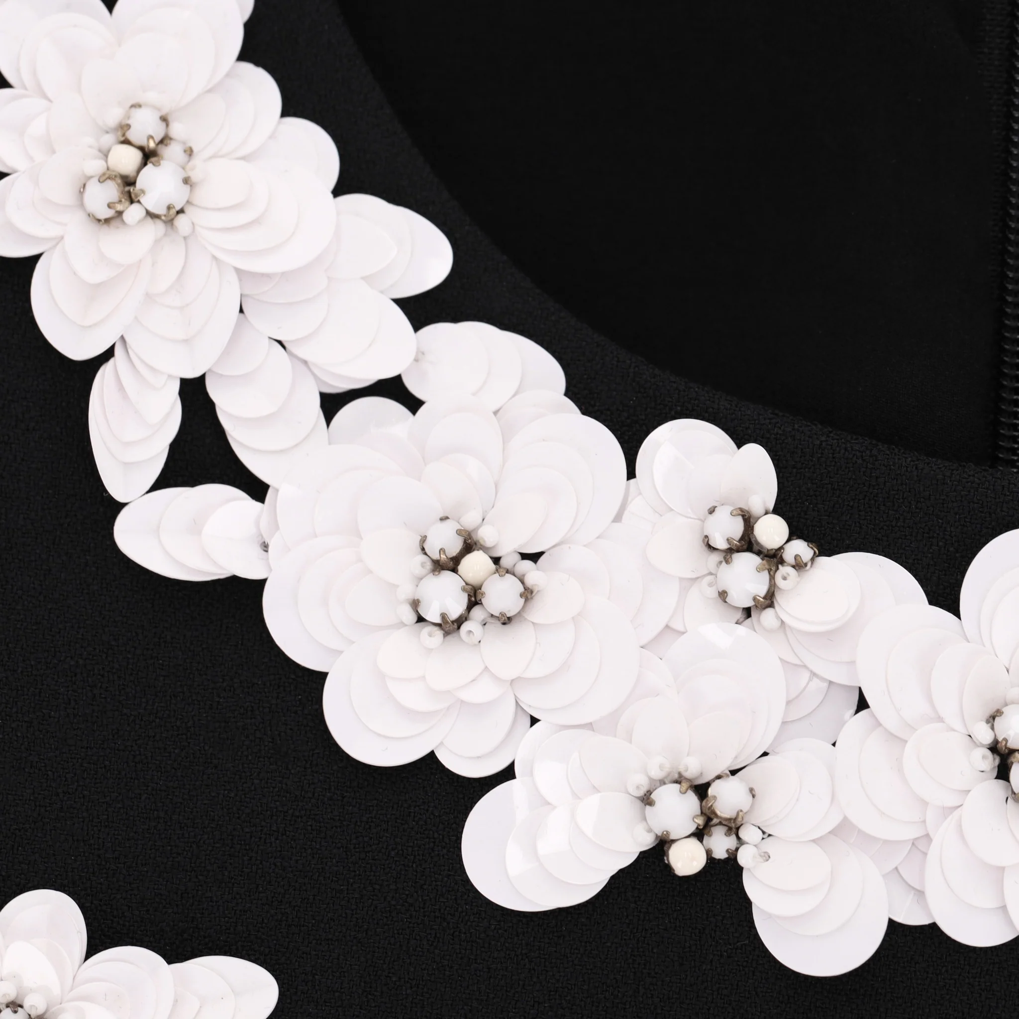 Michael Kors Collection Flower Embellished Dress With Slit Sleeves. Size 4US - Image 5