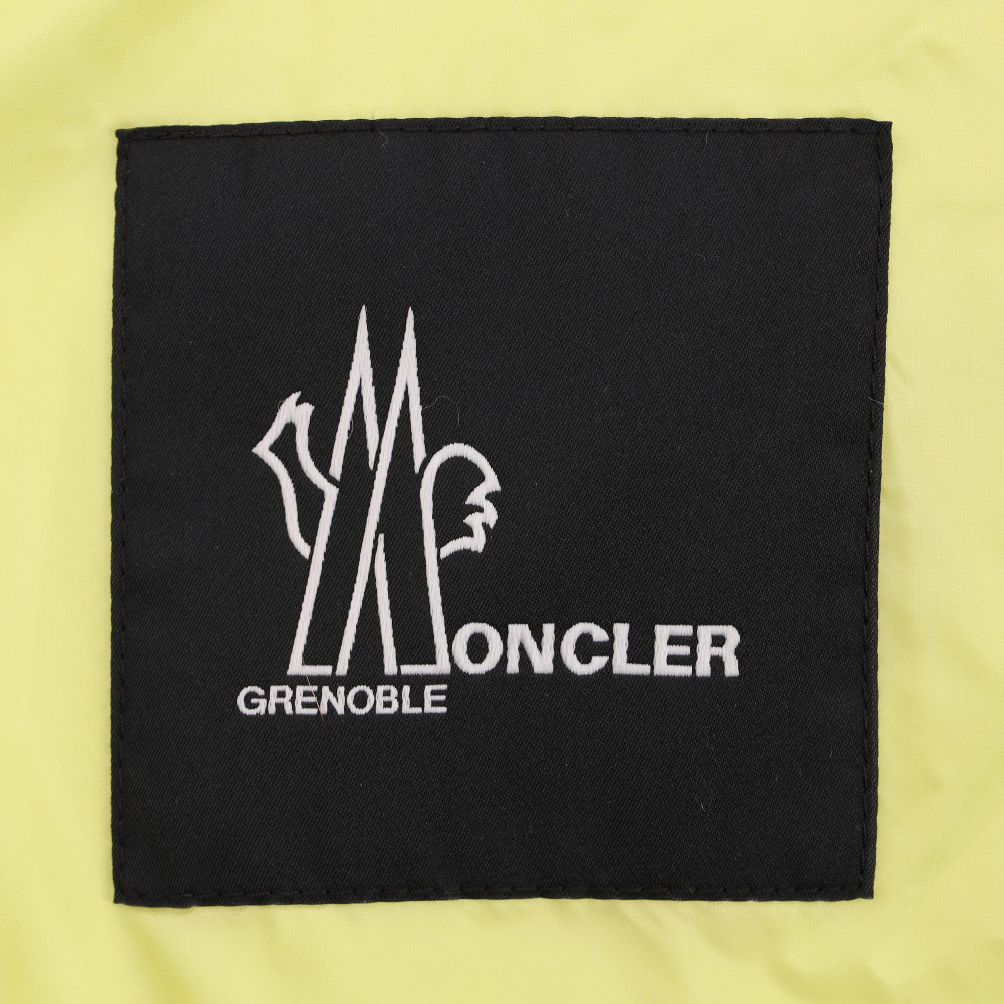 Moncler Day-Namic Collection Grenoble Gumiane Down Gilet. Size M - Image 11