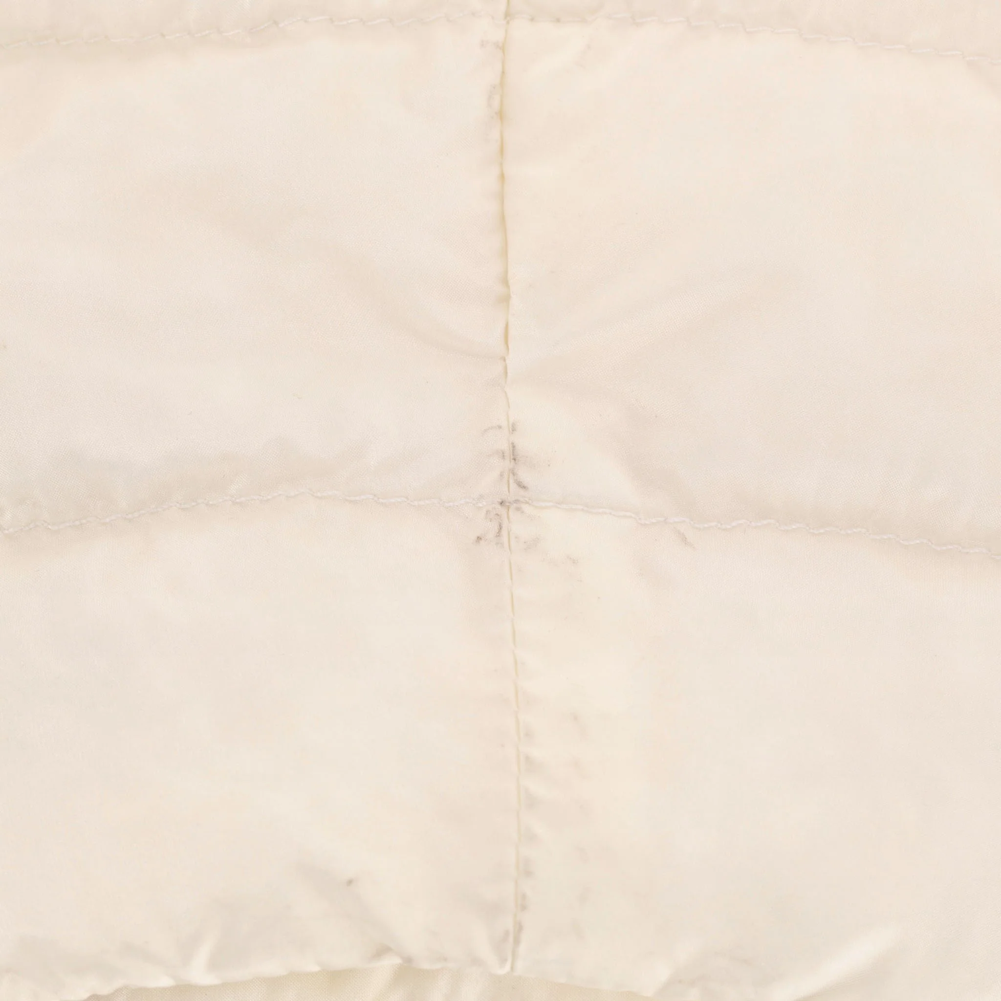 Moncler Down Puffer Jacket. Size 4 - Image 11