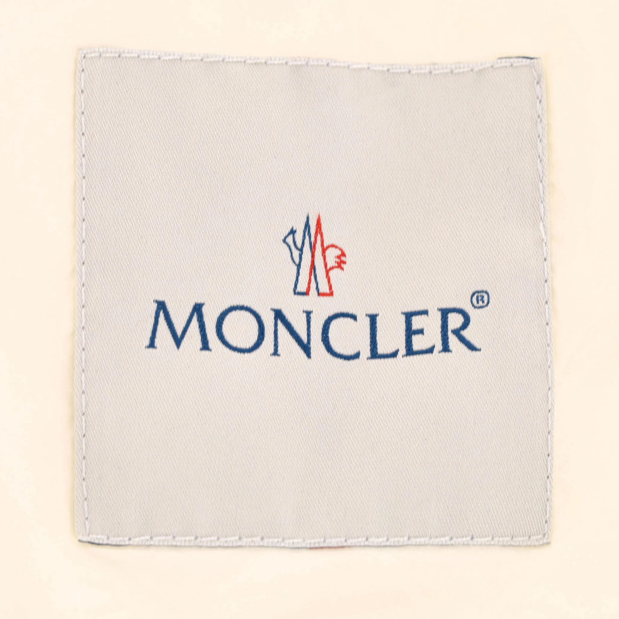 Moncler Down Puffer Jacket. Size 4 - Image 6