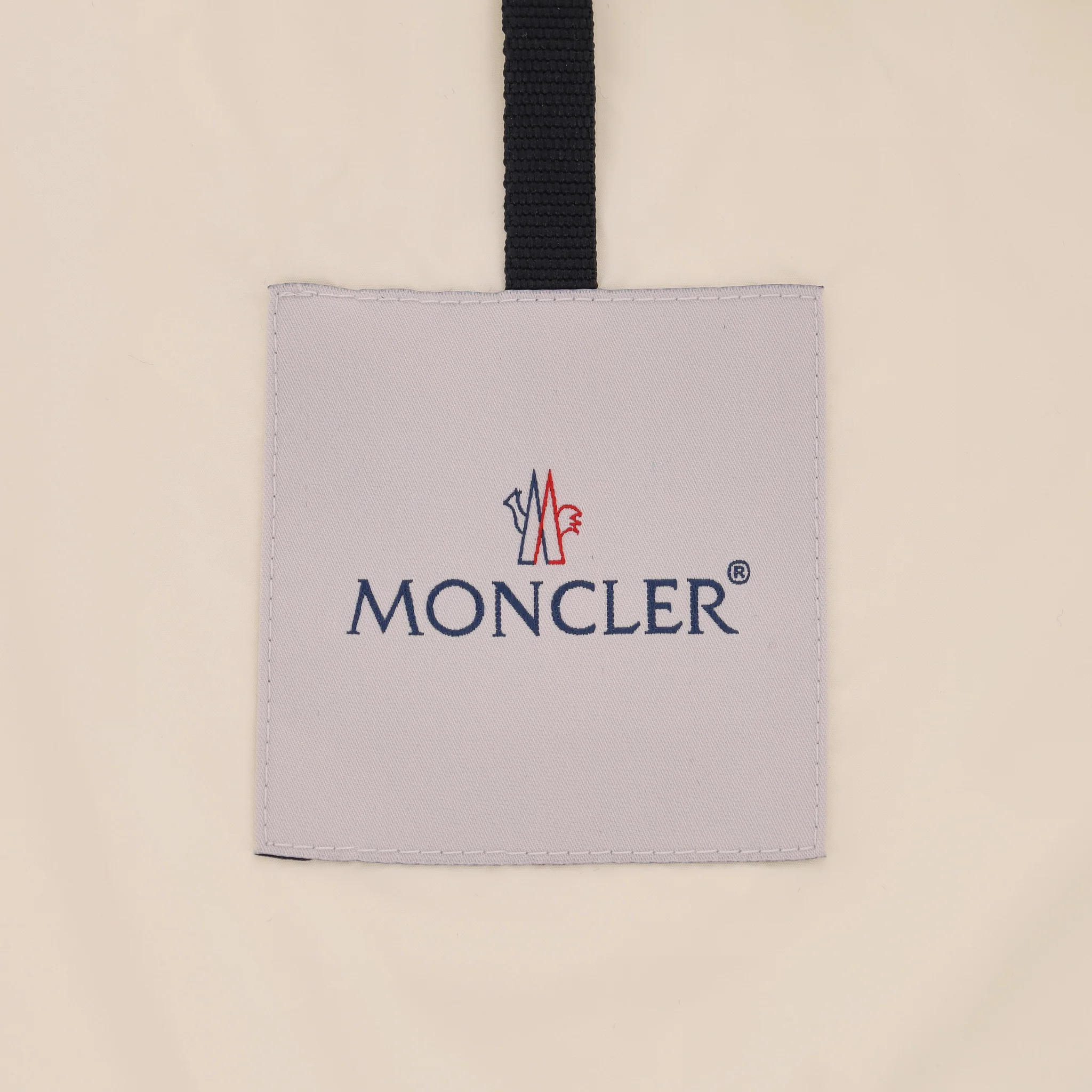 Moncler Jacket With A Floral Embroidery. Size 1 - Image 7