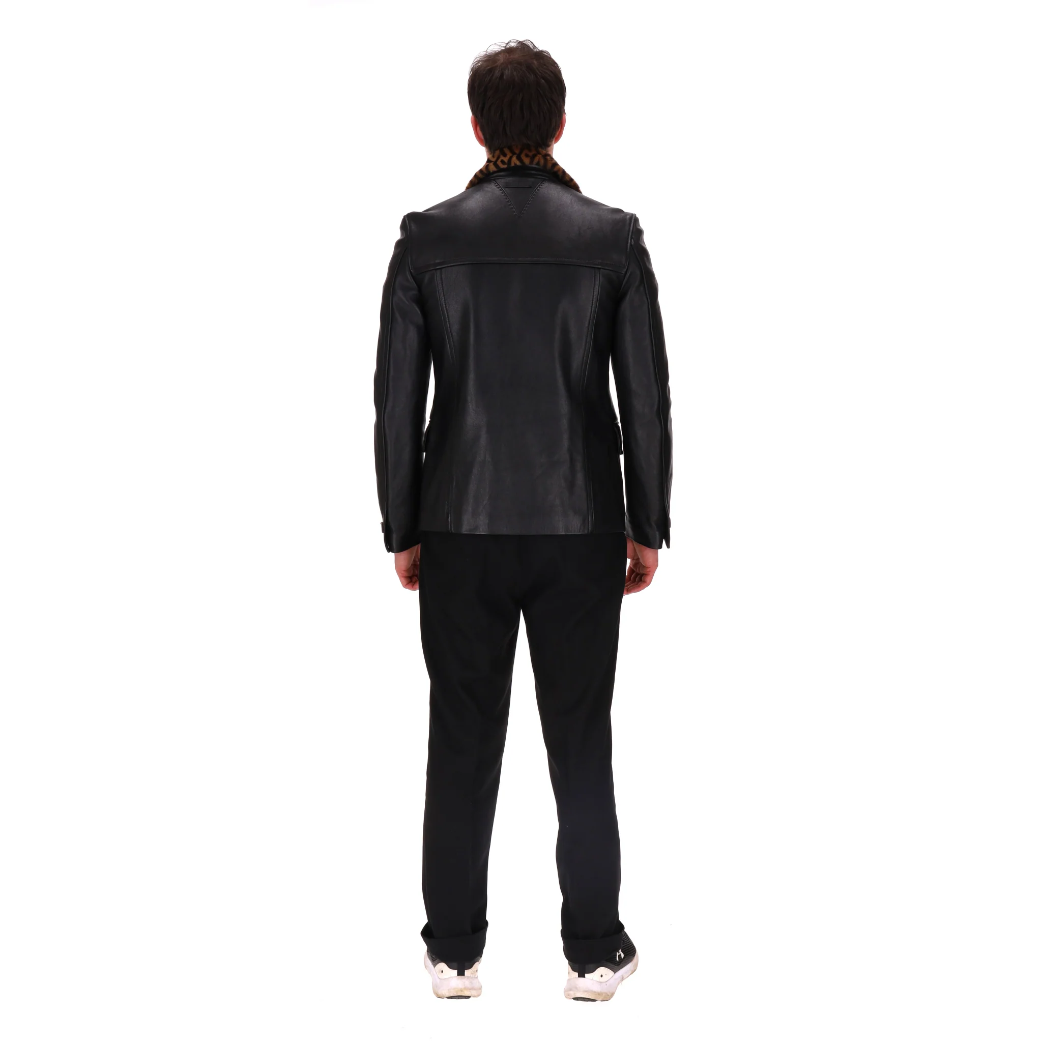 Versace Lambskin Leather Jacket With Greca Fur Collar. Size 46IT - Image 4