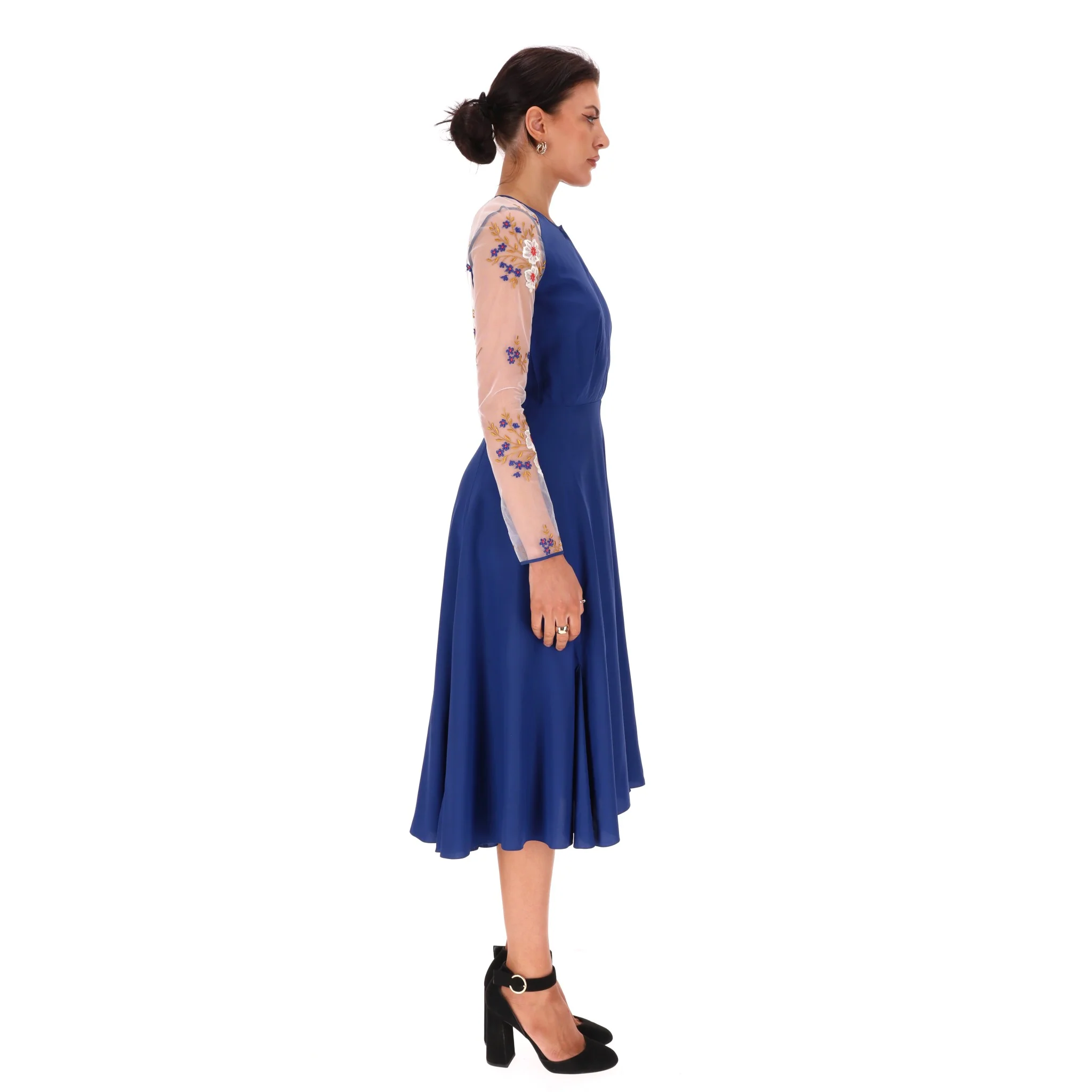 Nina Ricci Silk Dress With Sheer Floral Embroidery Detail. Size 36FR - Image 3