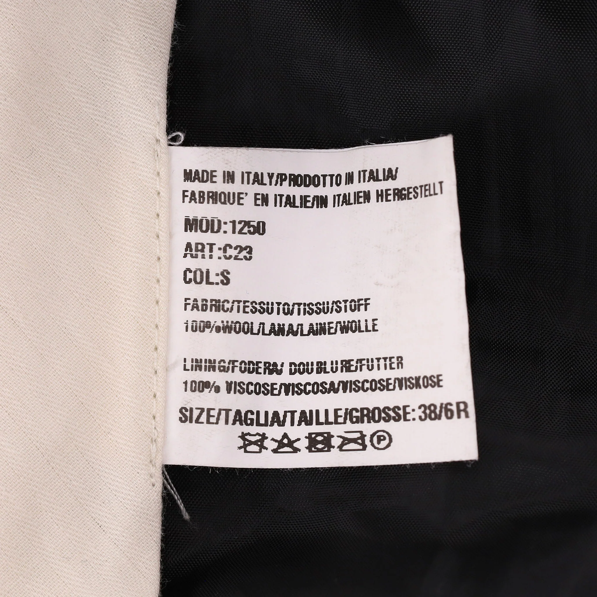 Paul Smith Slim-Cut Checked Wool Trousers. Size 38FR - Image 8