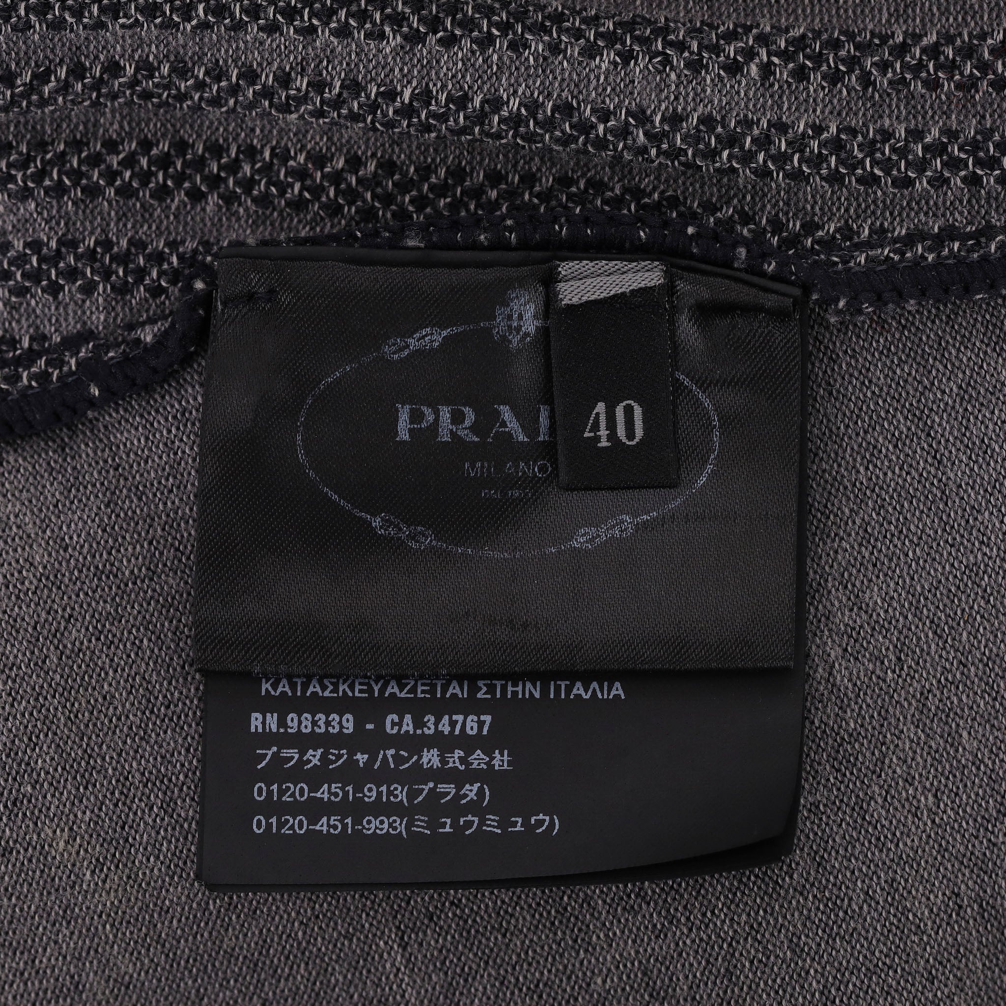 Prada Geometric-Pattern Turtleneck Fitted Top. Size 40IT - Image 7