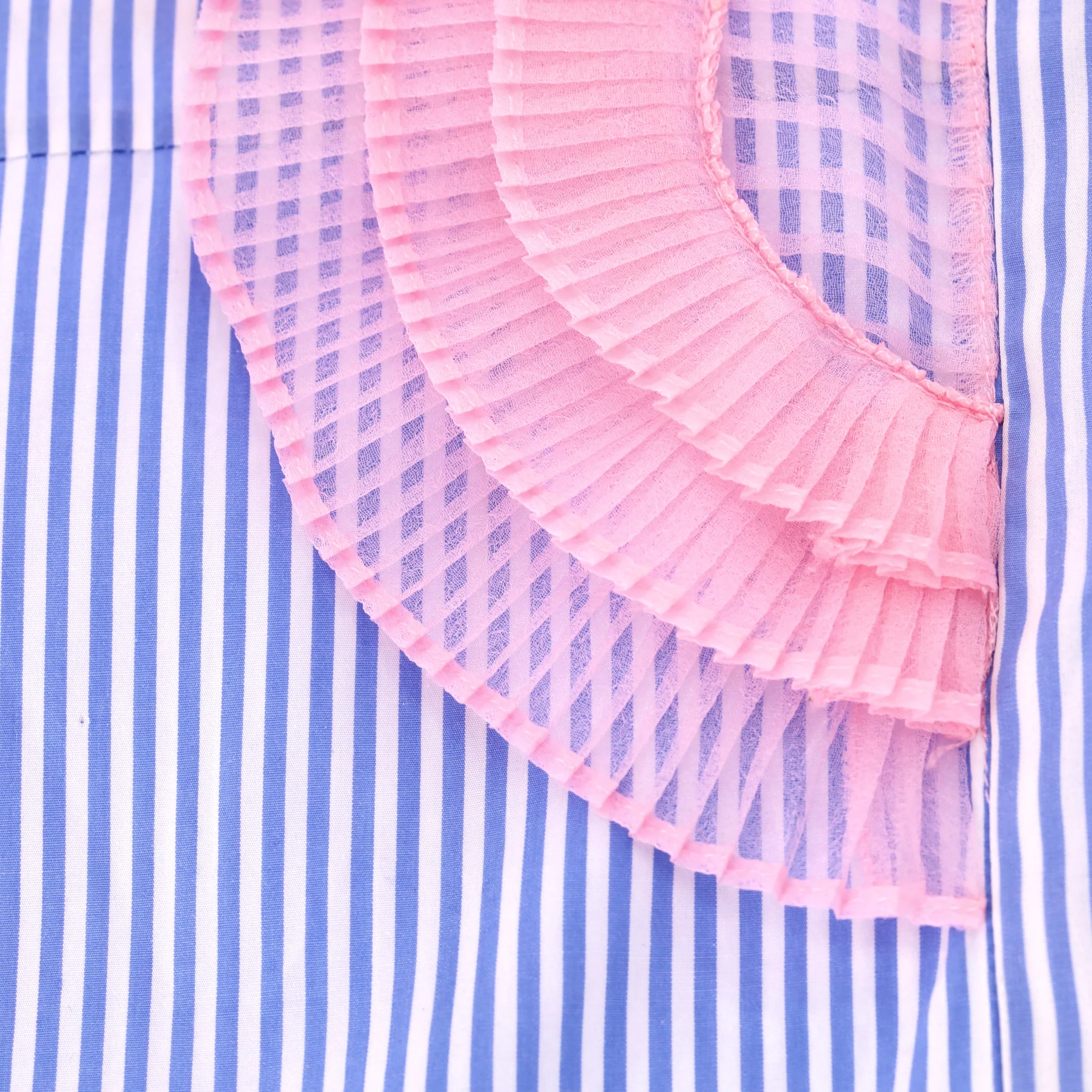 Prada Striped Ruffle Front Top. Size 40FR - Image 6