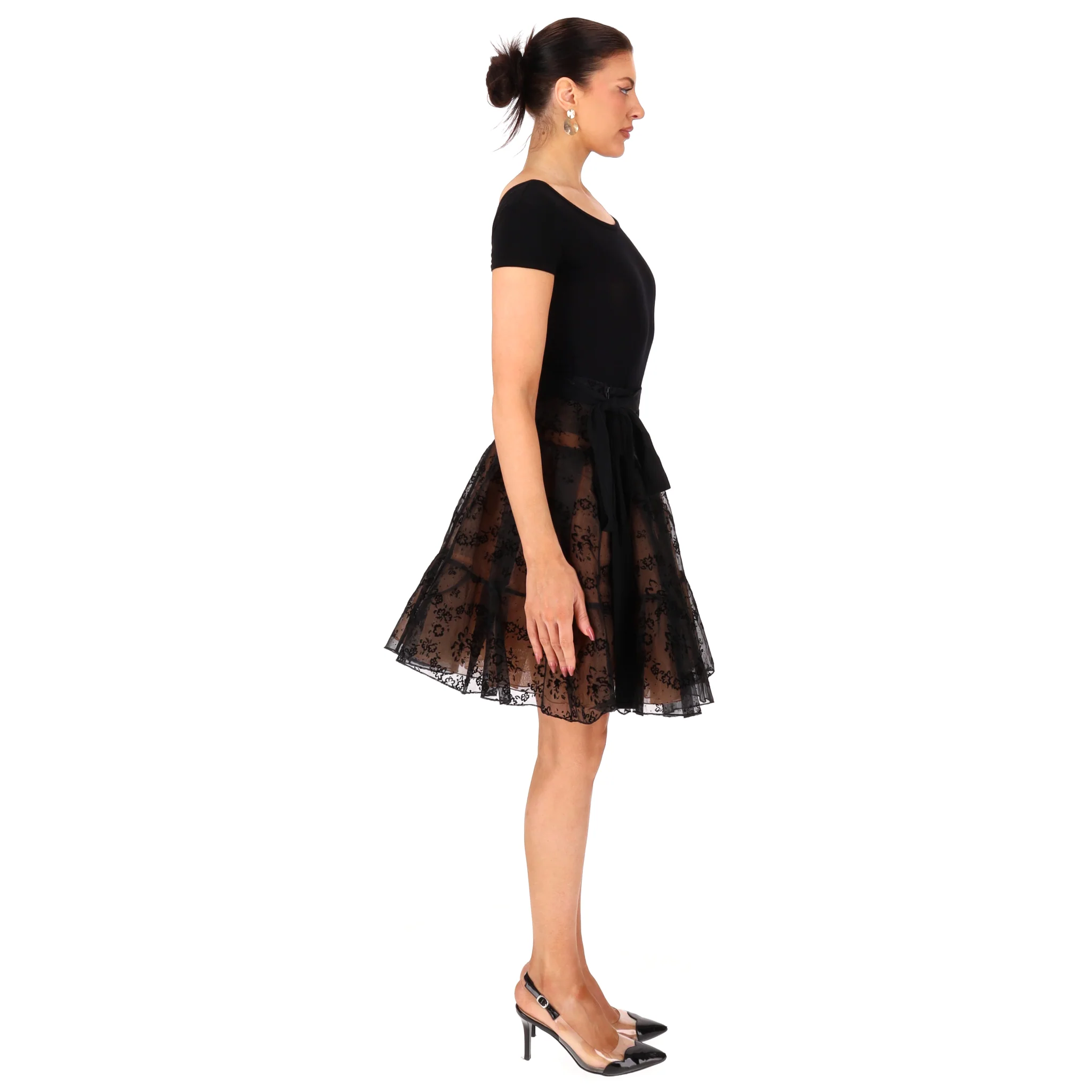 Red Valentino Tulle Lace Tiered Silk Skirt. Size 40IT - Image 3