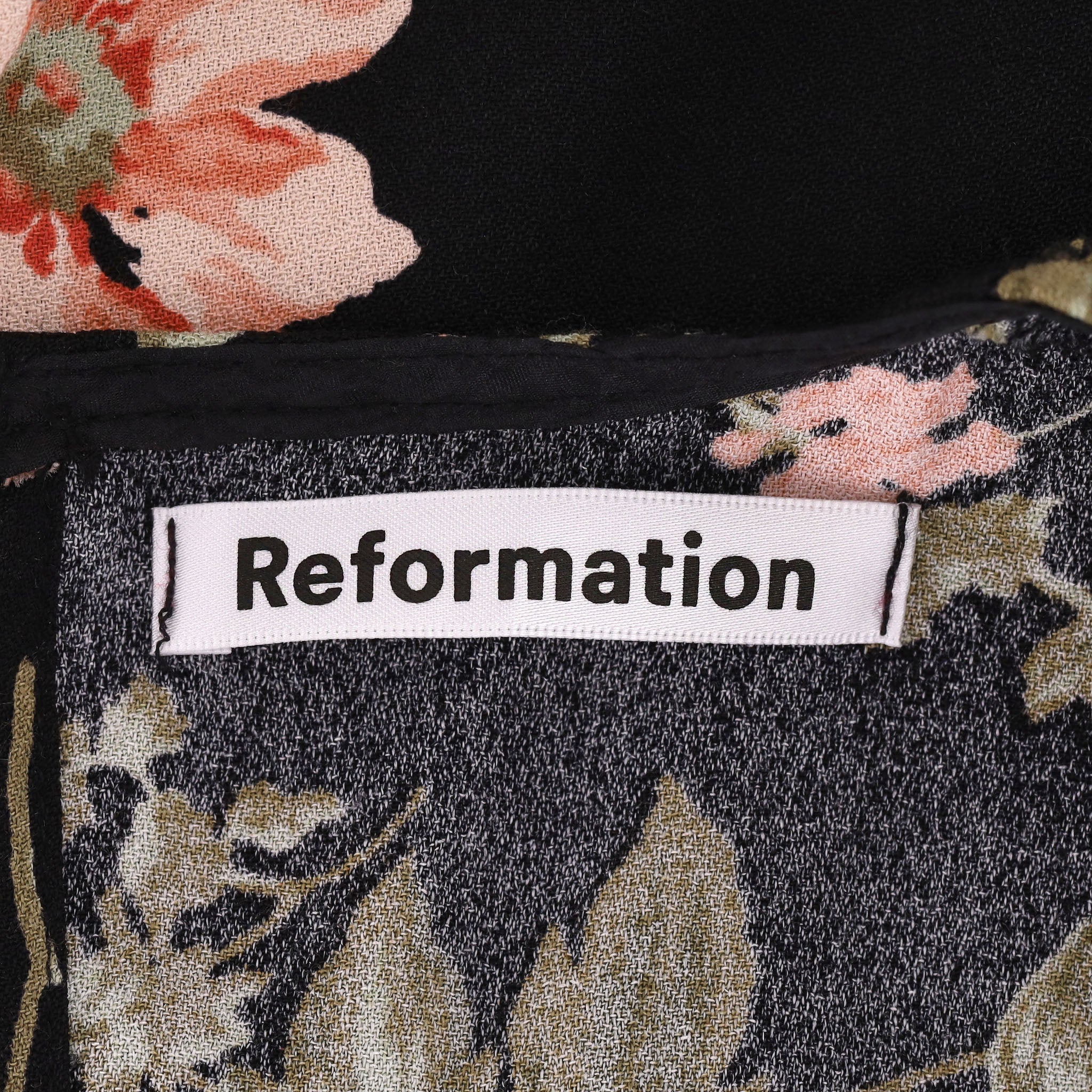 Reformation Floral Print Midi Dress. Size 0 - Image 6