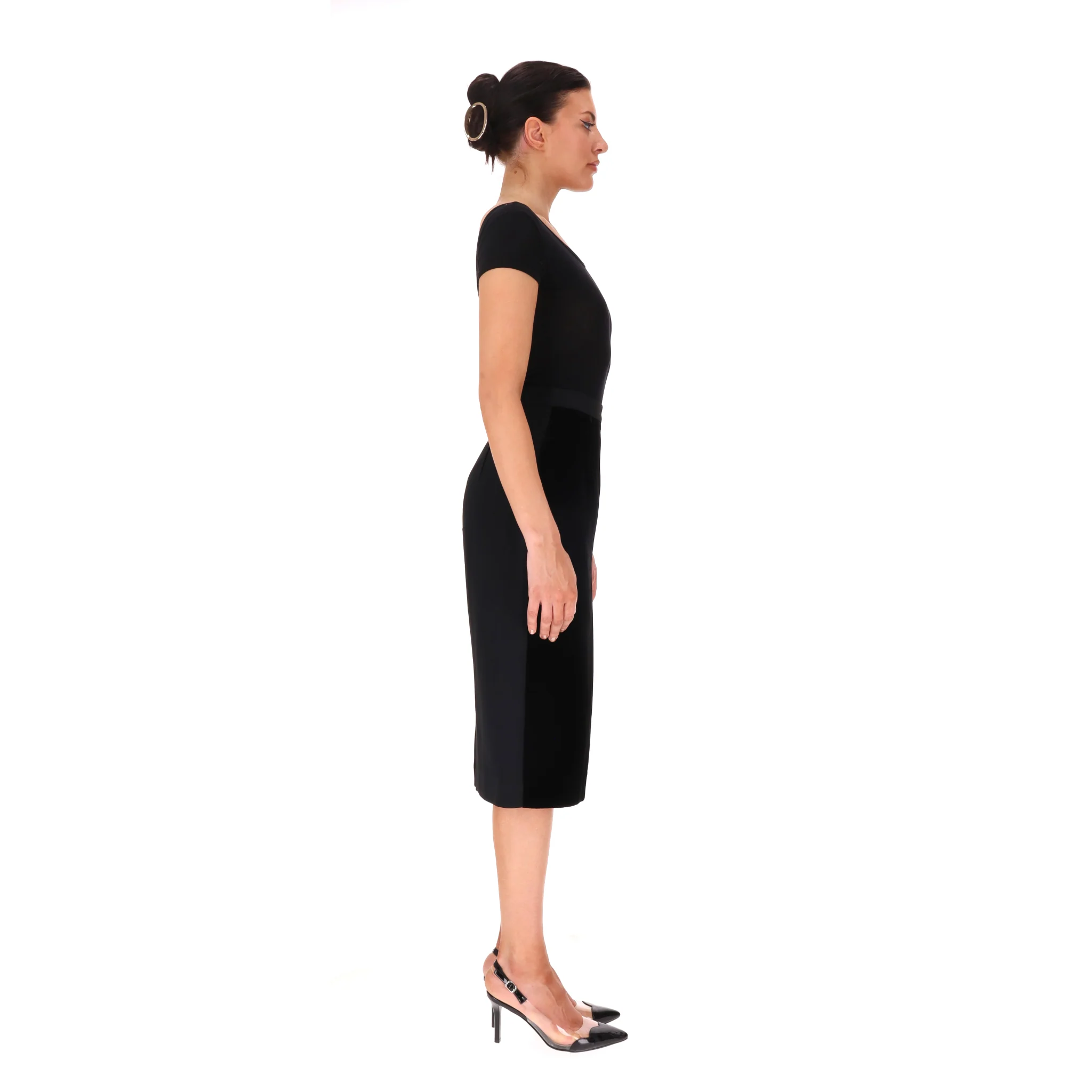 Roland Mouret Velvet Silk Blend Pencil Skirt. Size 10UK - Image 3