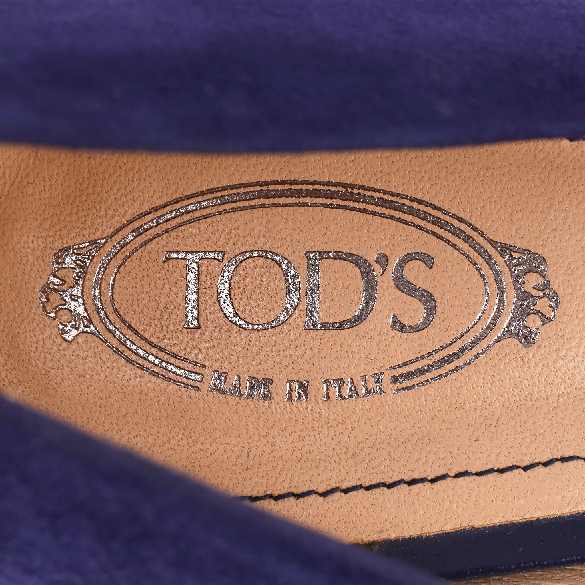 Tod's Suede Peep-Toe Wedge Pumps. Size 39 - Image 6