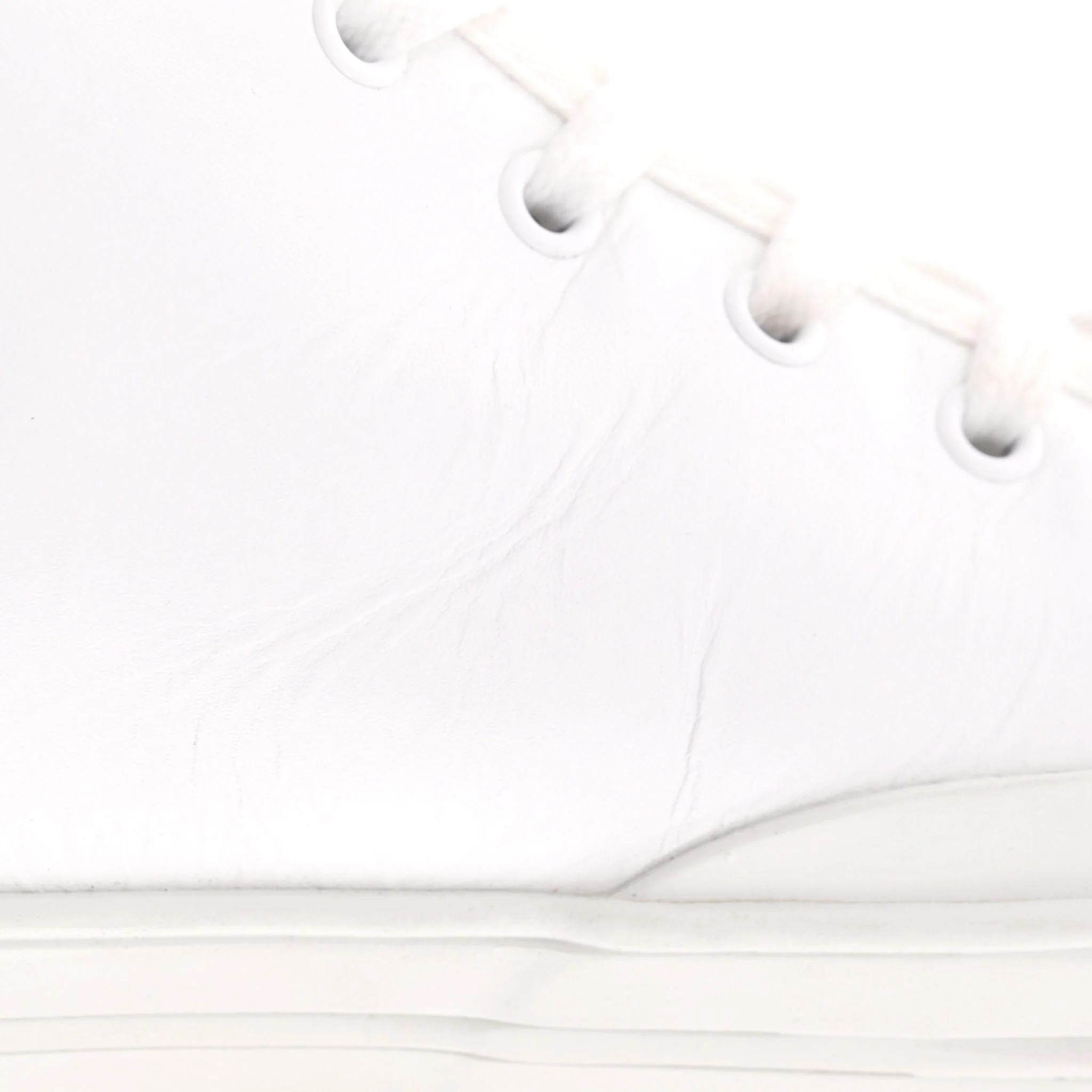 Valentino Garavani VLTN Logo High-Top Leather Sneakers. Size 44 - Image 11