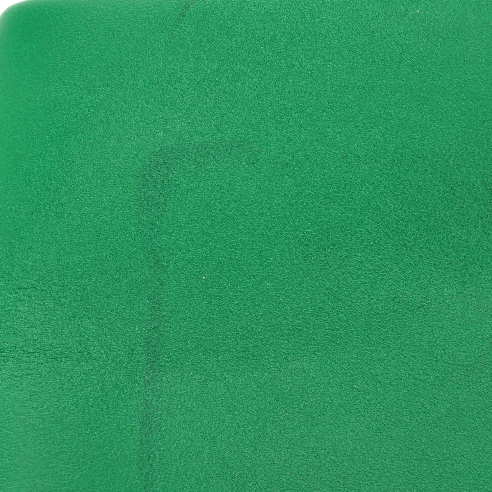 Valentino One Stud Leather Clutch Bag - Image 10