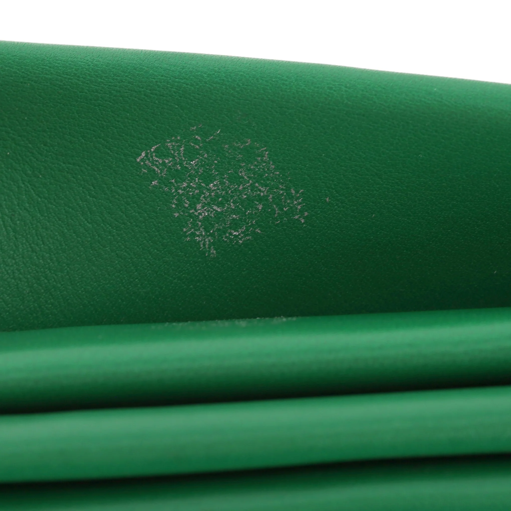 Valentino One Stud Leather Clutch Bag - Image 8