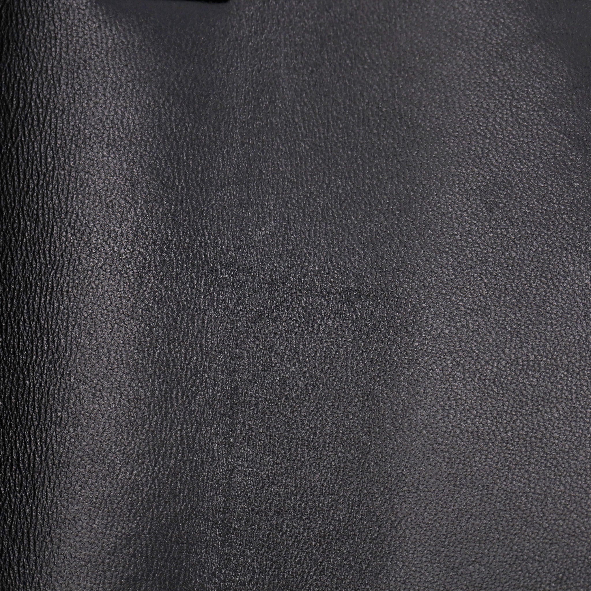 Valentino One Stud Quilted-Leather Shoulder/Crossbody Bag - Image 11